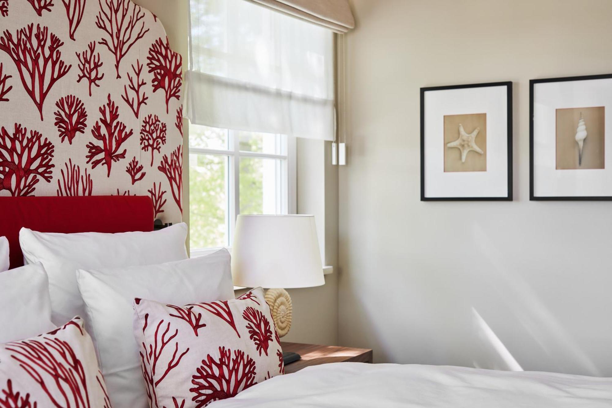 Double Room landside without balcony