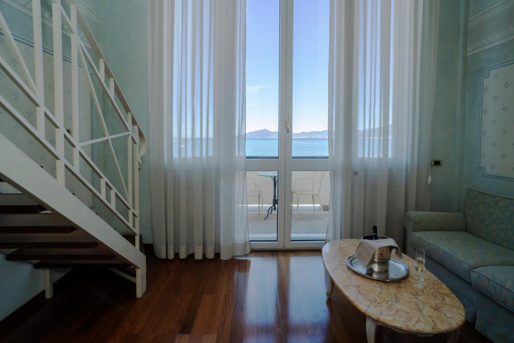 Suite met Kingsize Bed en Balkon