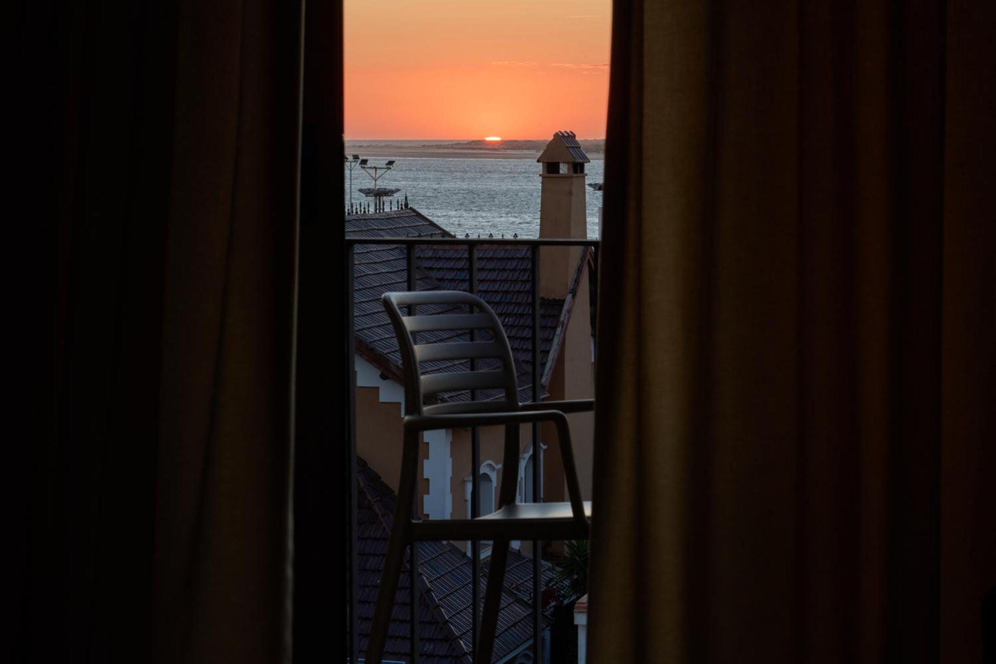 Twin Room Terrace,1594671291:JPEG