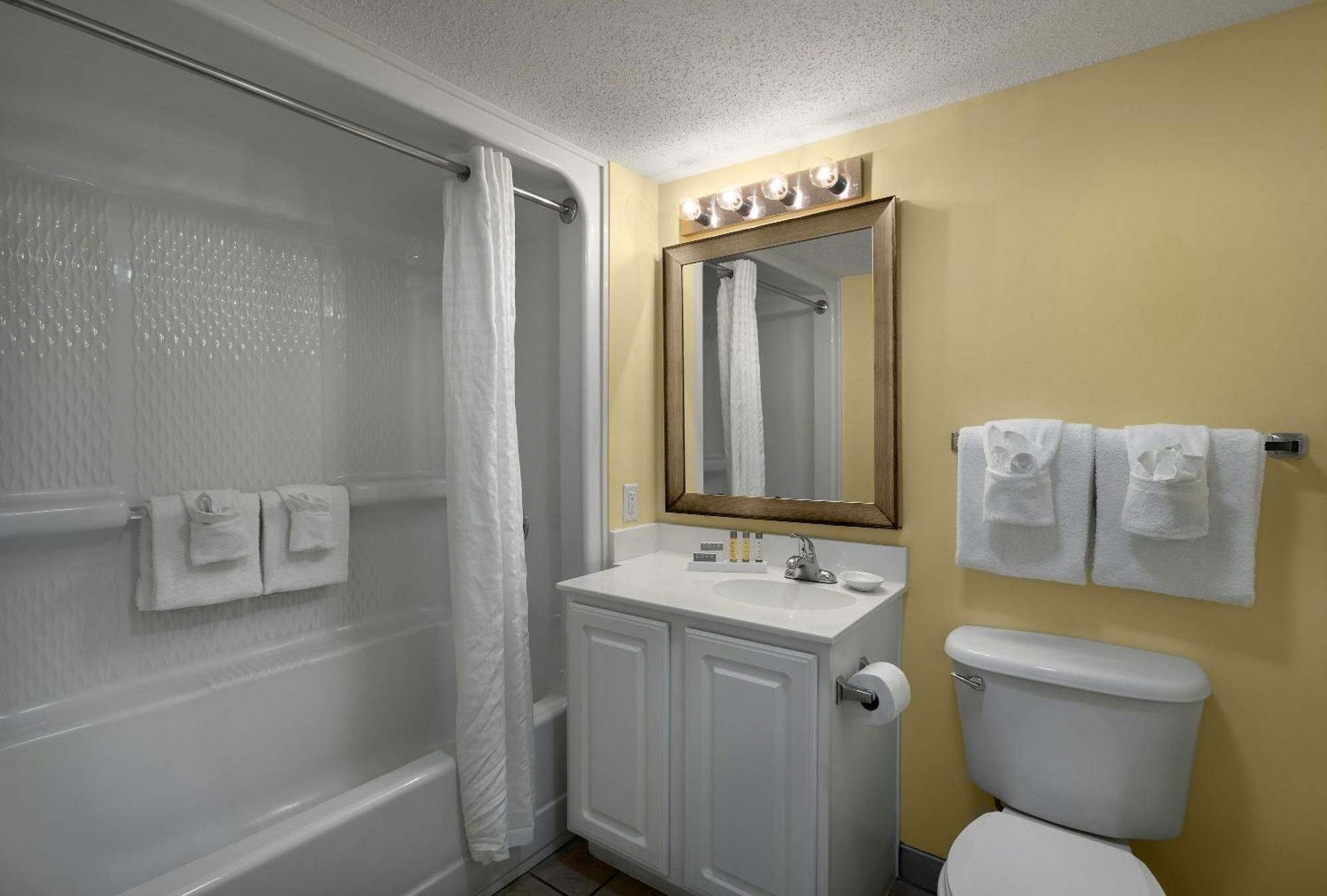 Partial Ocean View King Room