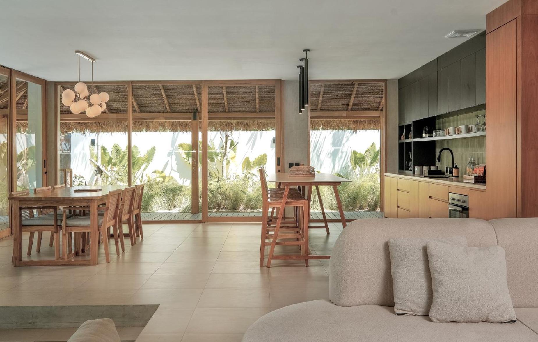 Poolvilla mit 3 Schlafzimmern am Strand