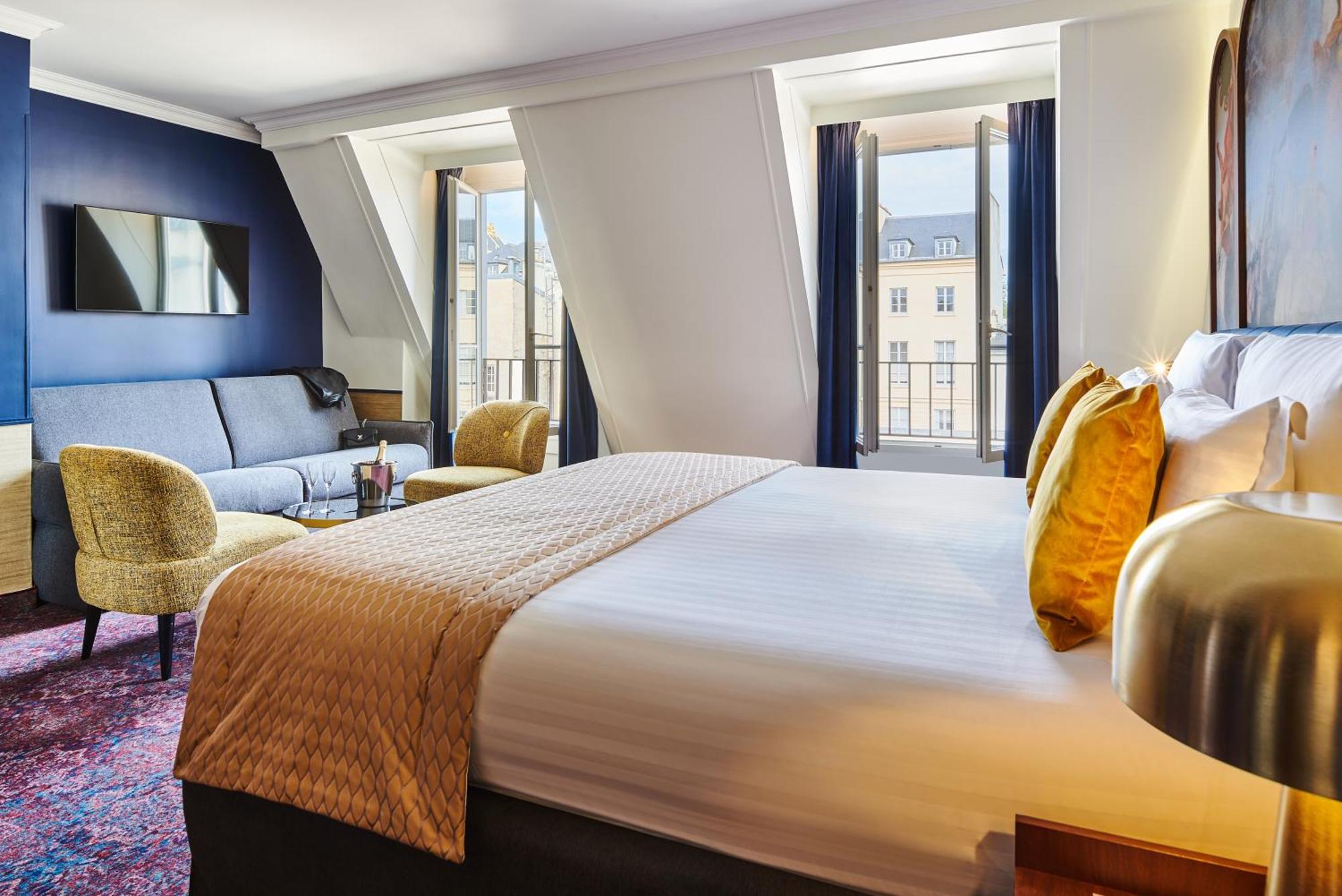 Superior Triple Room