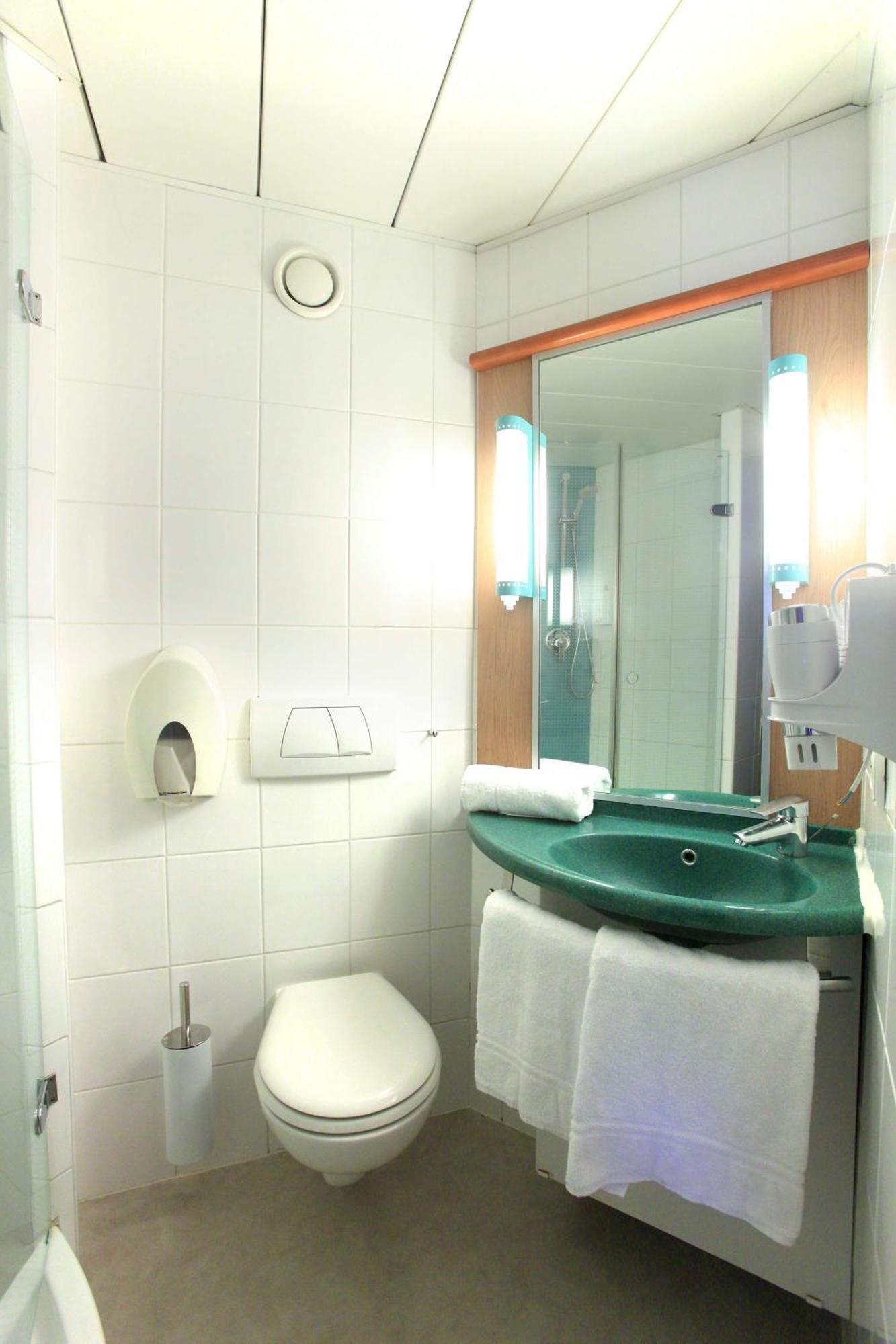 Standard Double Room,1596100726:JPEG