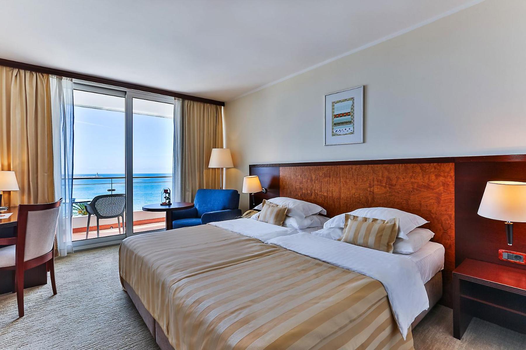 Double or Twin Room with Balcony and  Sea View