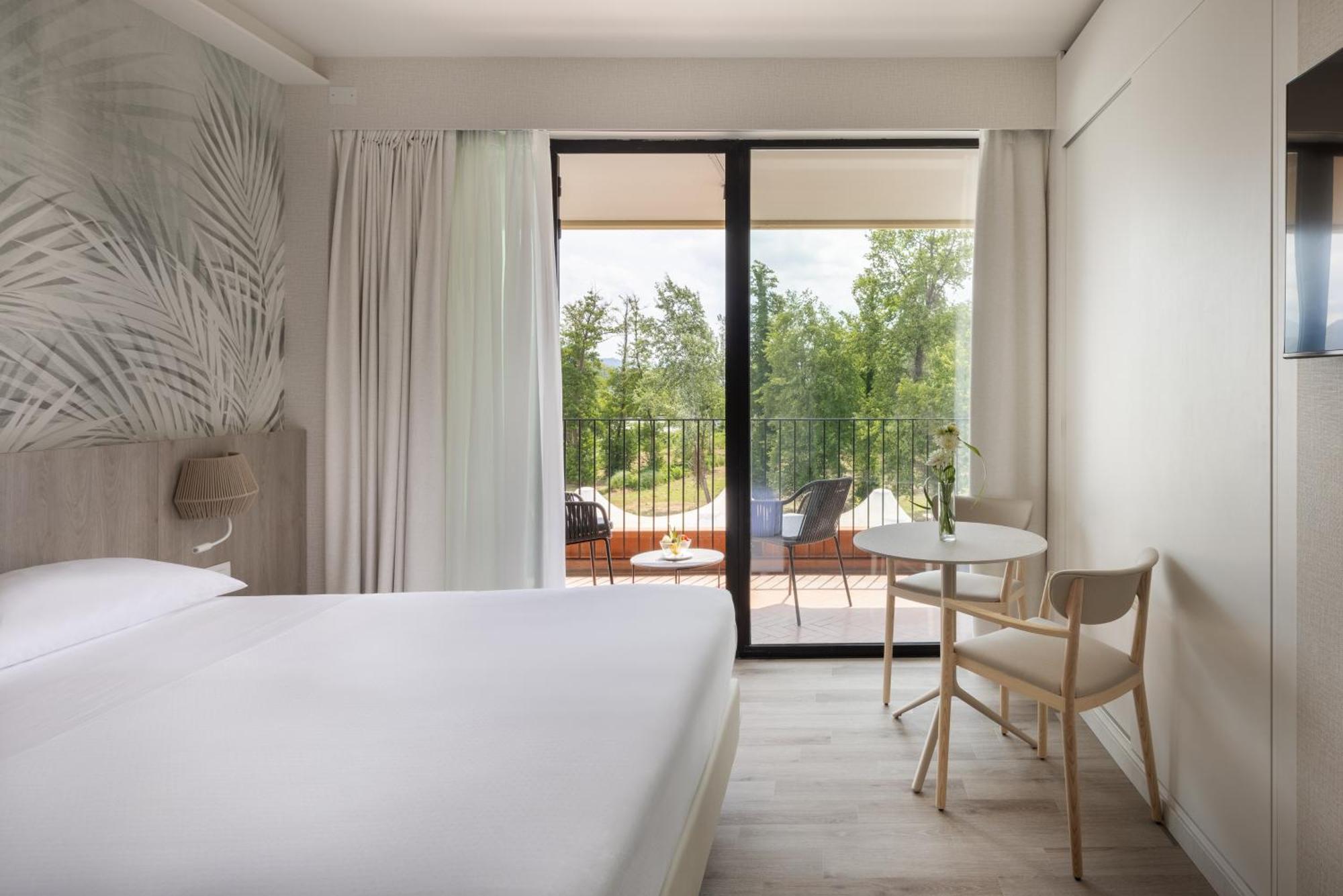 Deluxe Tweepersoonskamer met Extra Bed