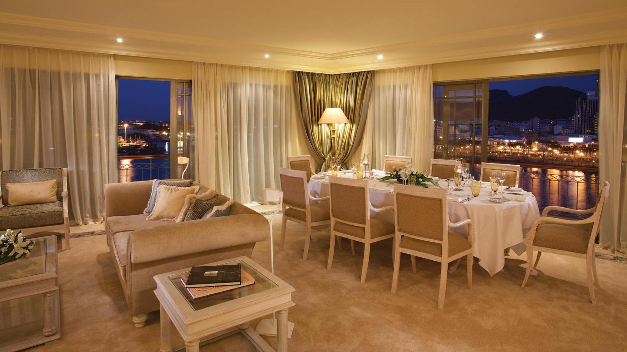 Luxury Suite