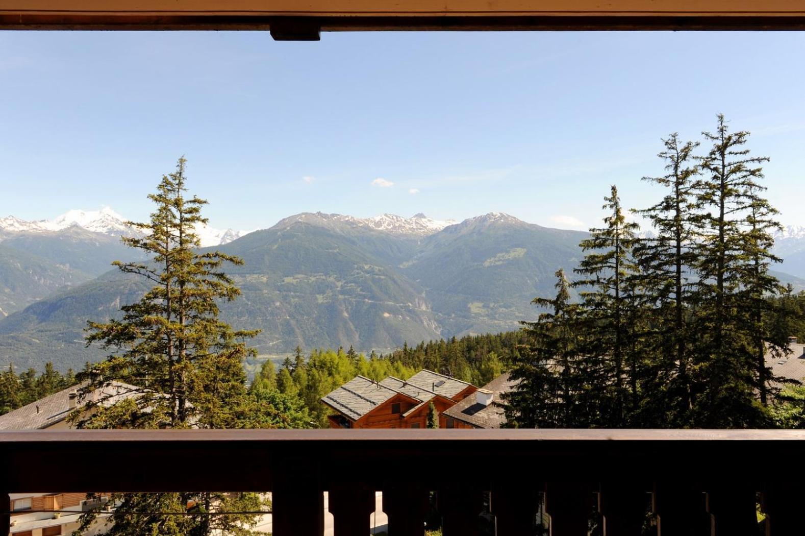 Chambre Quadruple Exécutive avec Balcon - Vue sur Montagnes