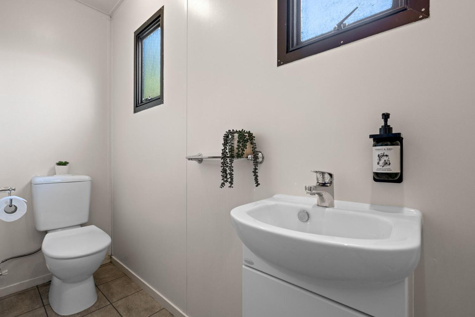 Twin Studio Motel