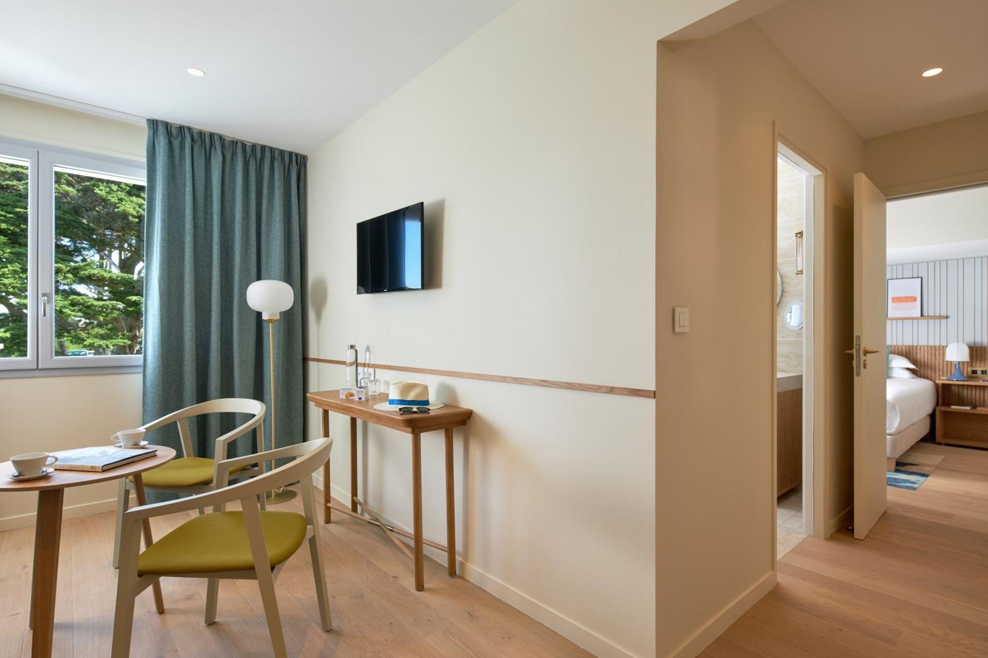Junior Suite met Uitzicht op de Tuin