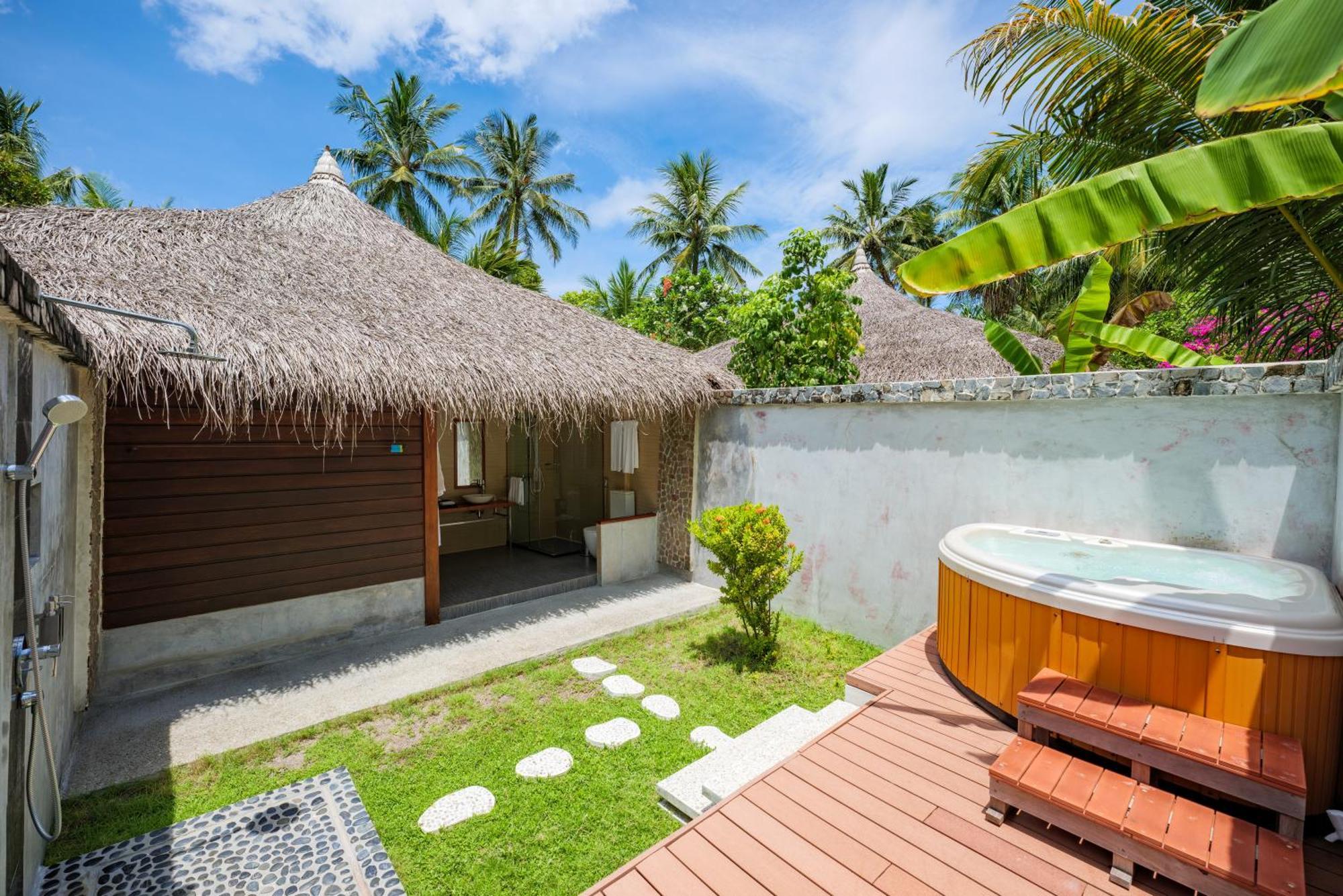 Beach Bungalow,1598896930:JPEG