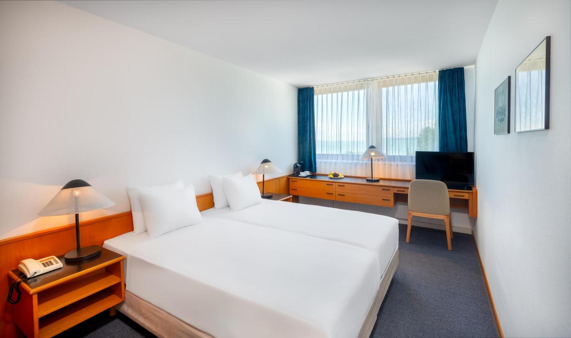 Standard Premium Room