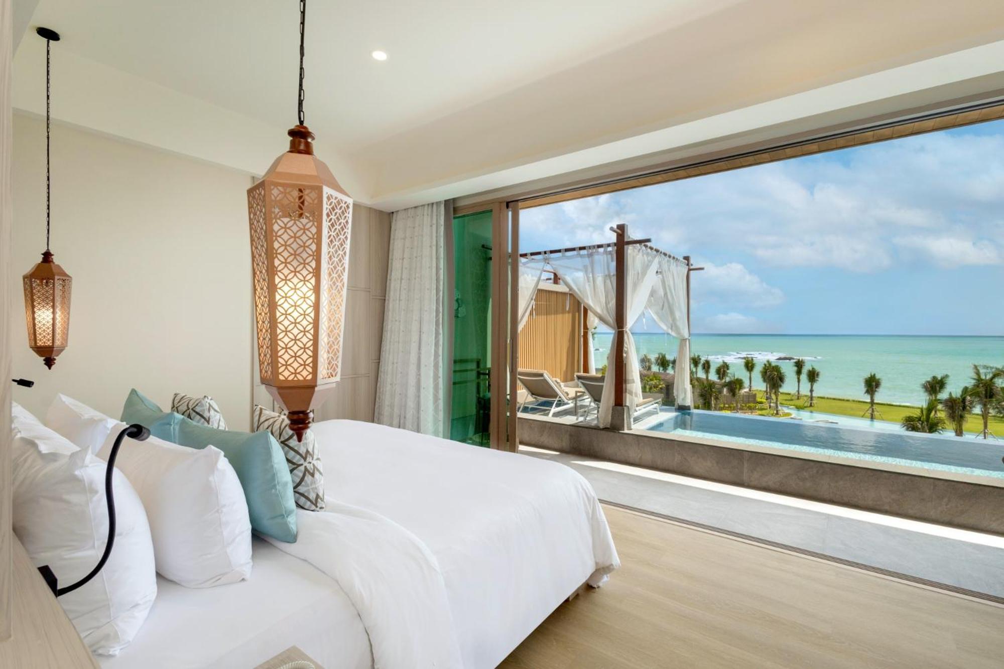 Seaview Pool Suite,1599801316:JPEG