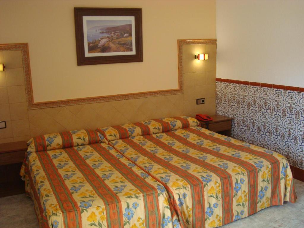 Double or Twin Room Pool View,107352495:JPEG