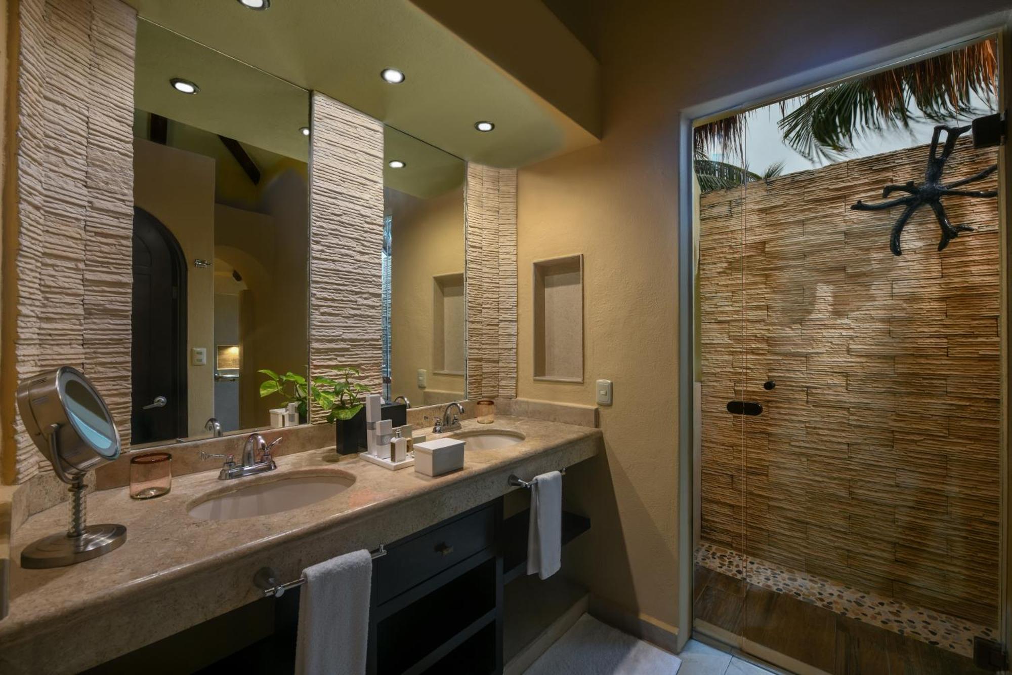 Beachfront Casita Suite