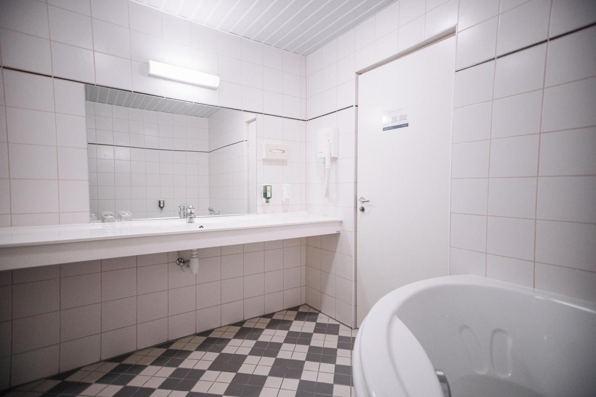 Superior Double or Twin Room Sauna