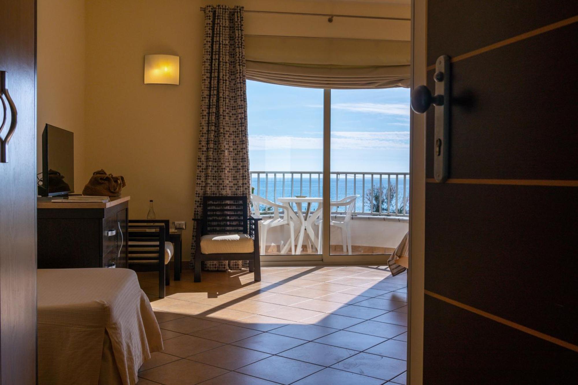 Deluxe Double Room Sea View