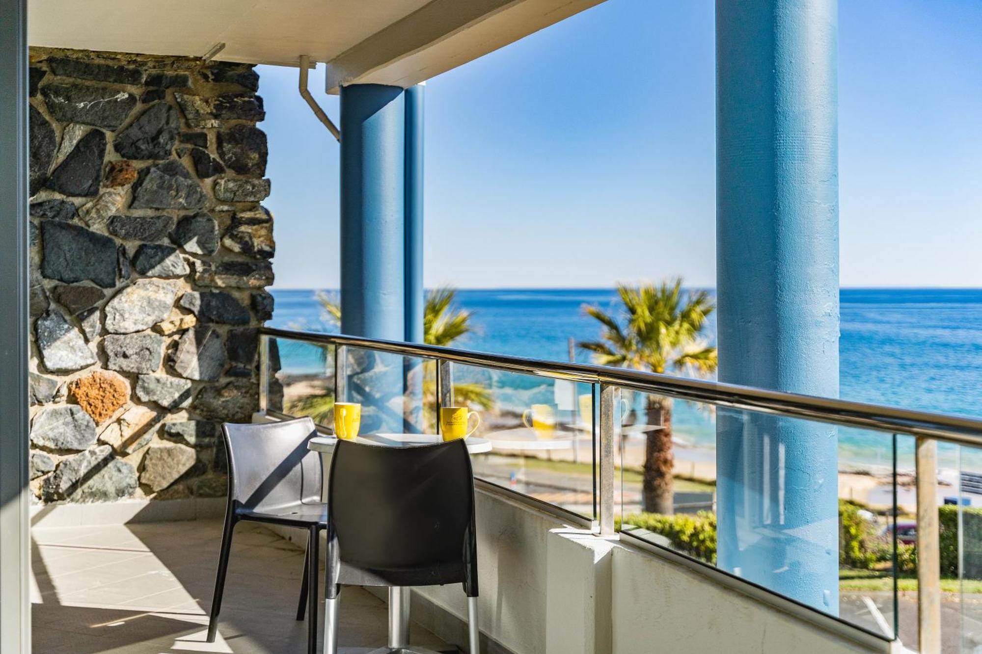 Superior King Suite with Sofa and Ocean View