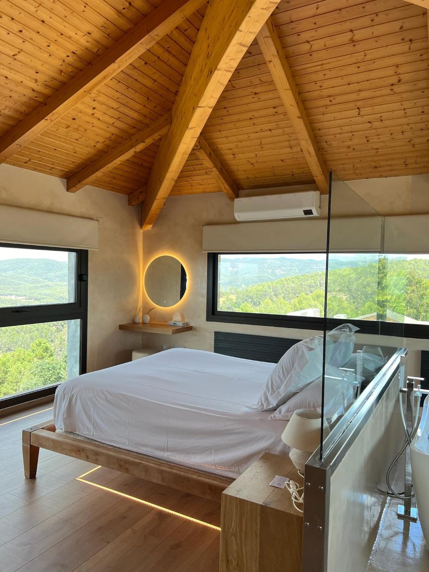 Suite with Spa Bath