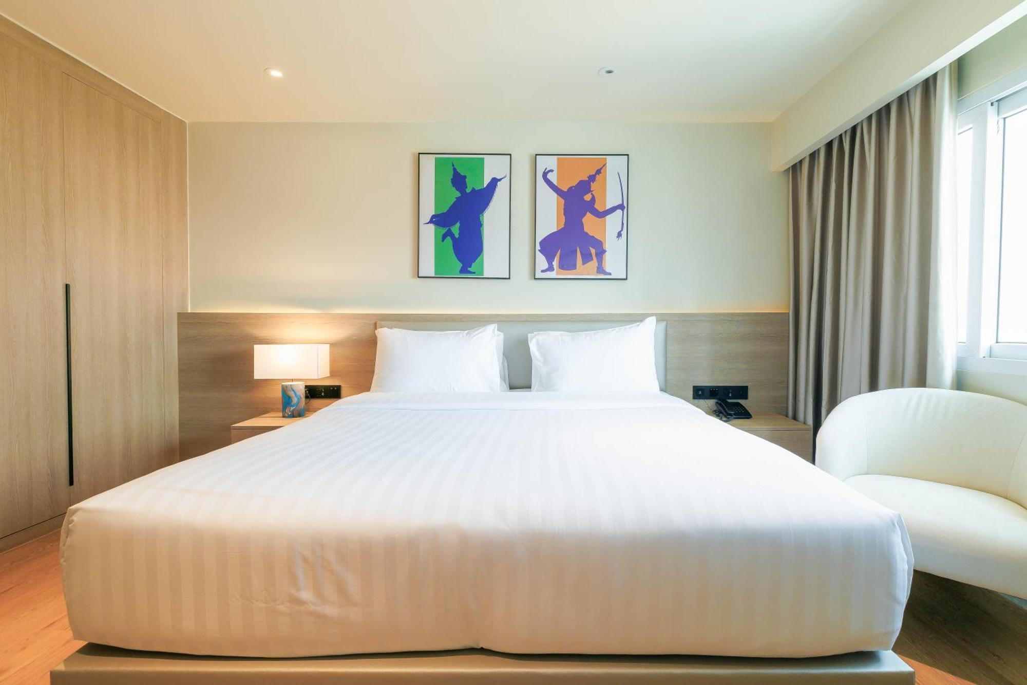 Deluxe Double or Twin Room