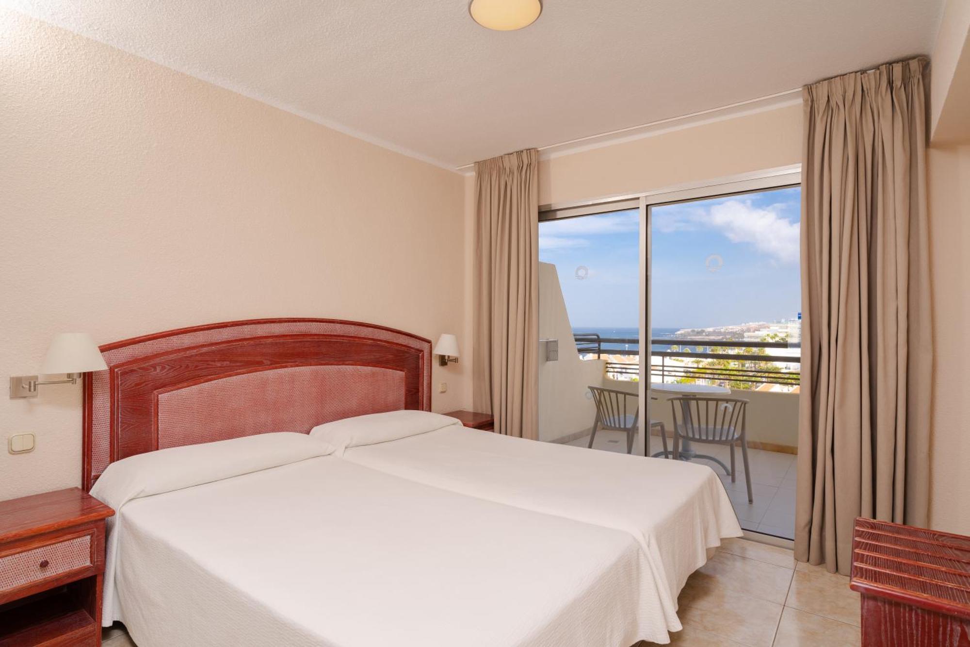 One-Bedroom Apartment Superior