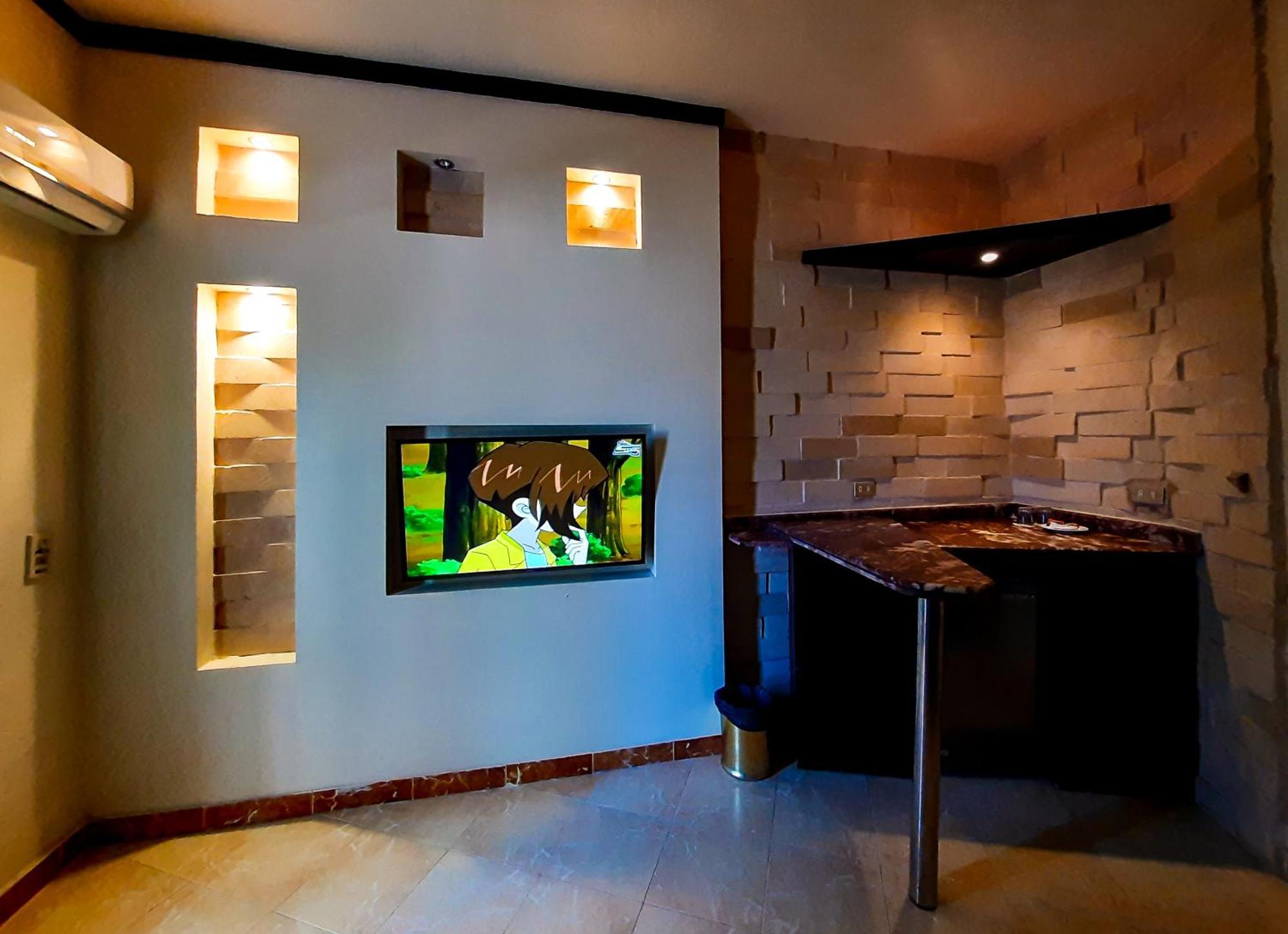 Suite (2 Adults)