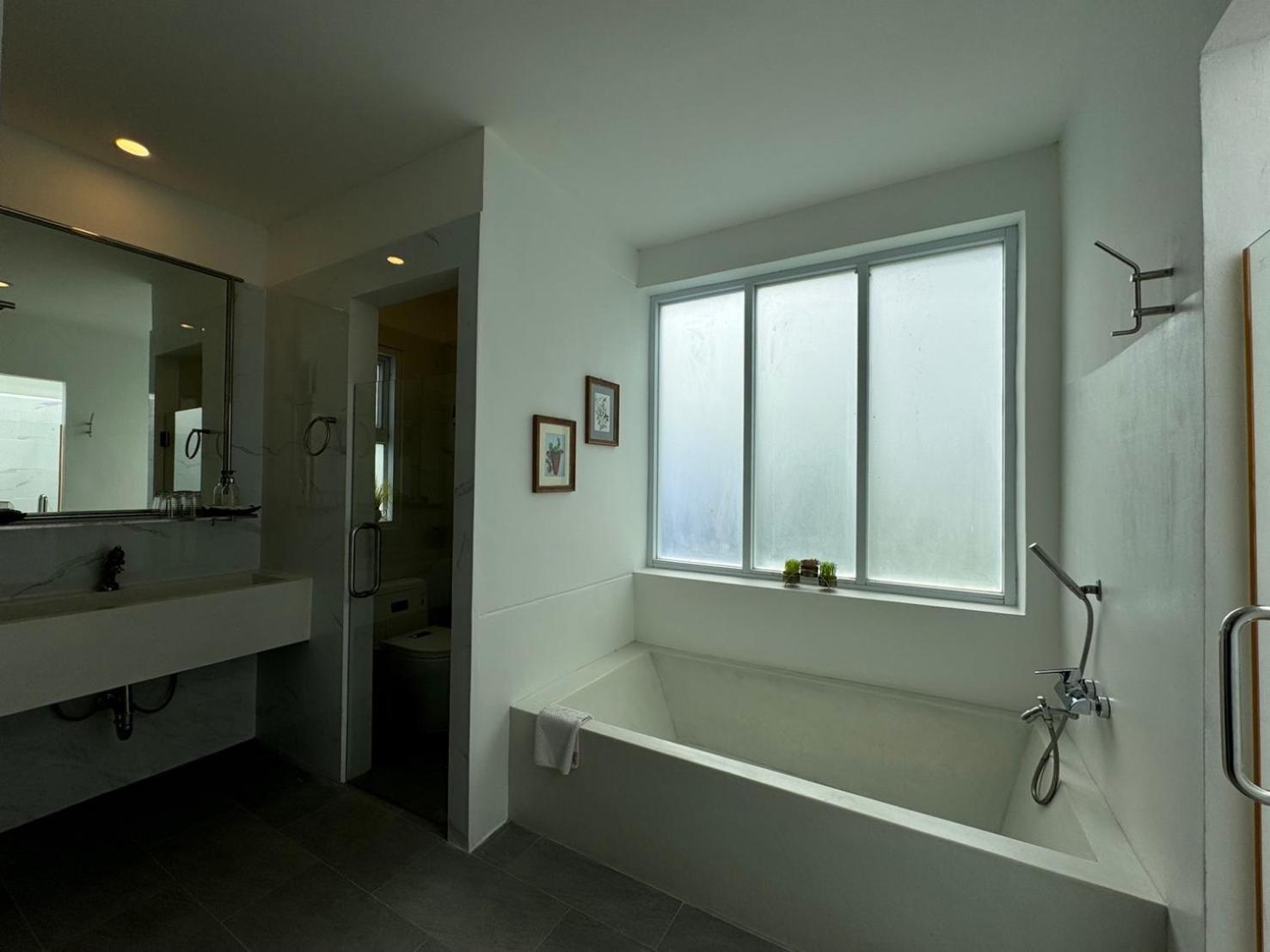 One-Bedroom Villa