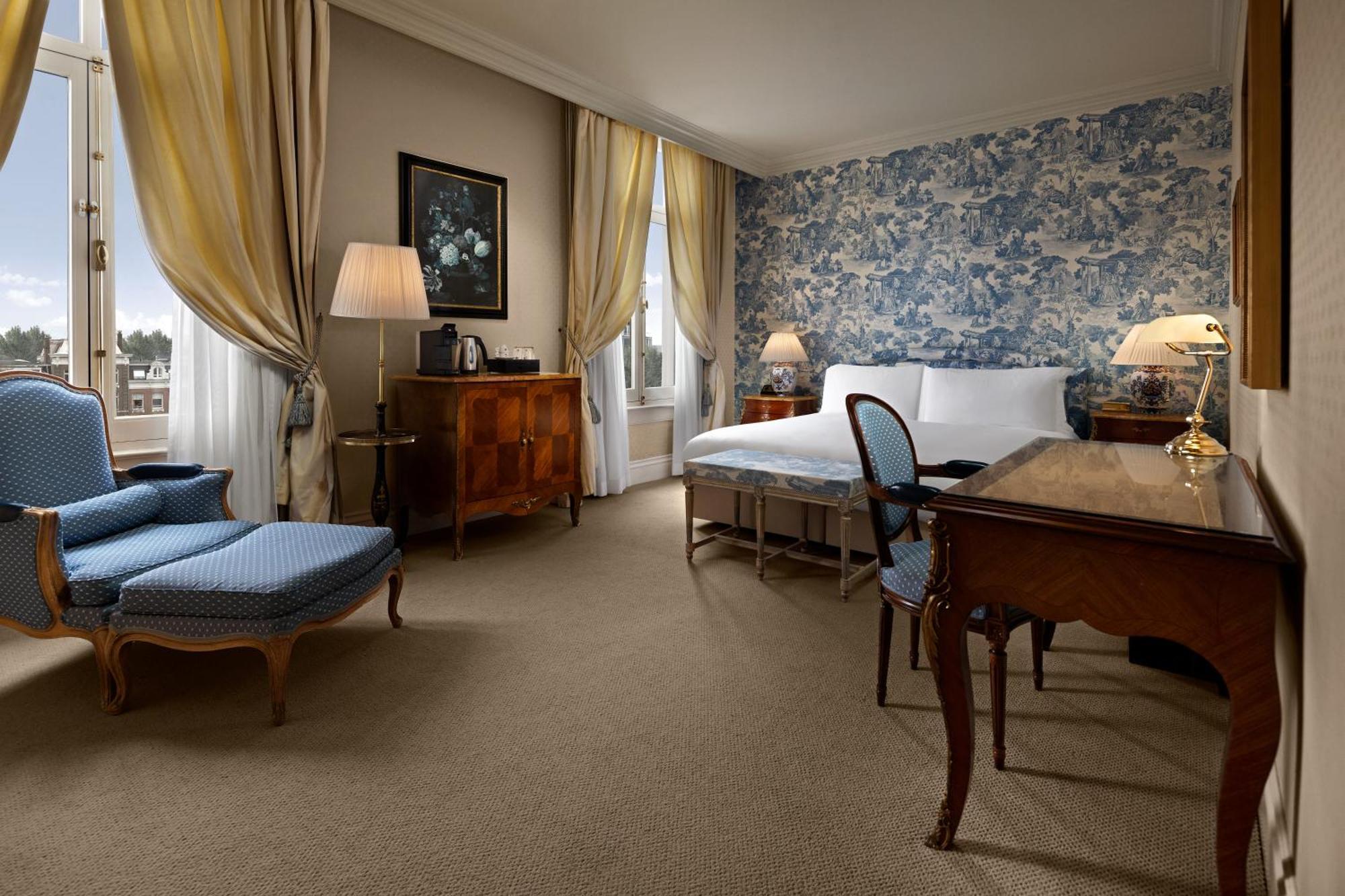 Premium King Room River View
