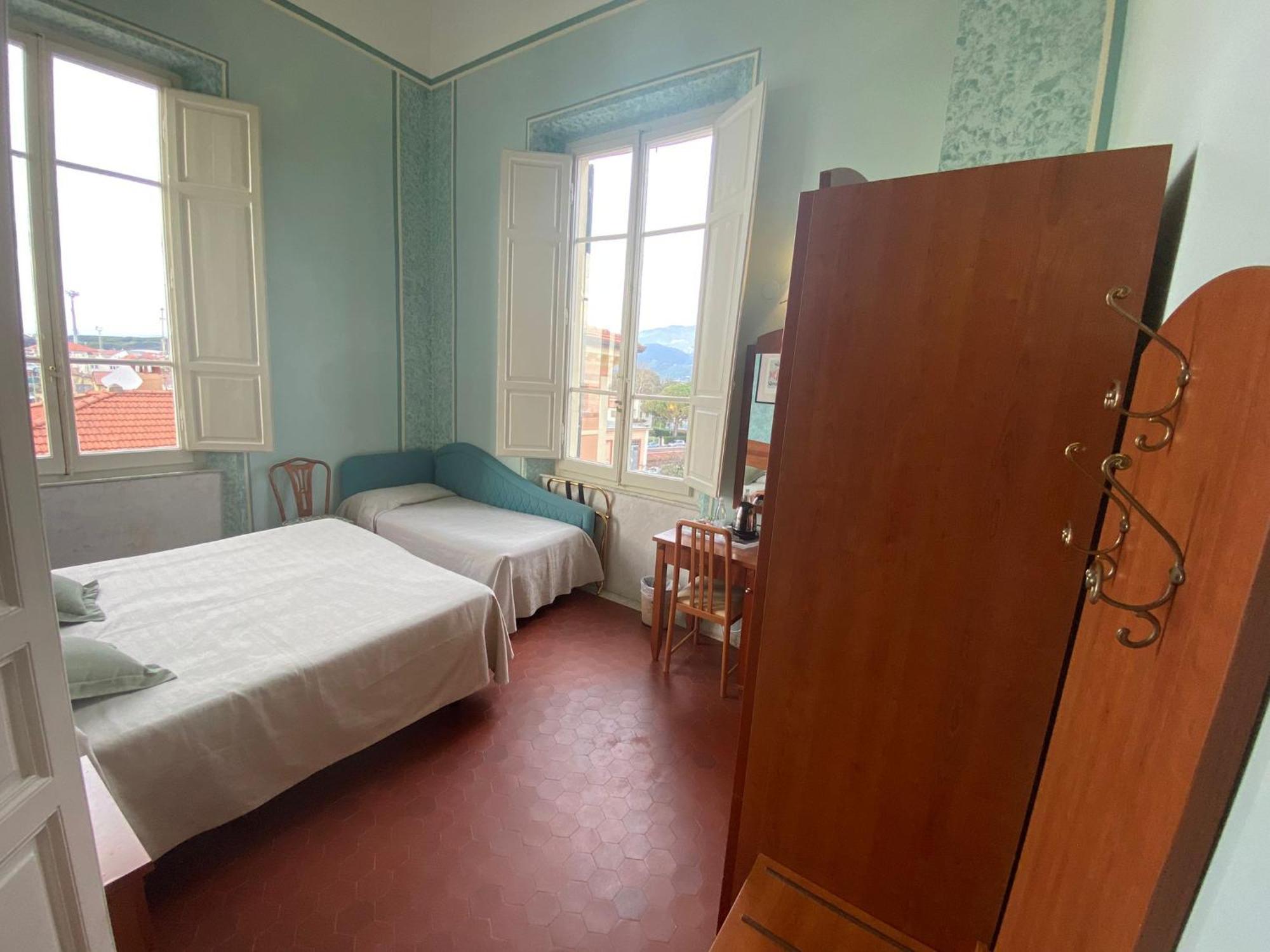 Triple Room Sea View