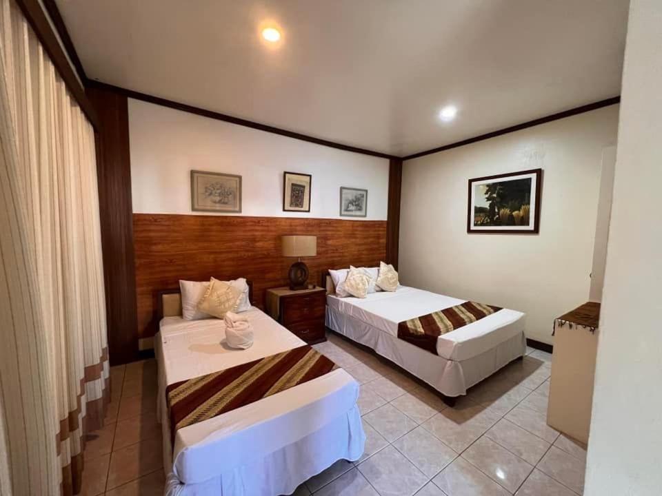 Deluxe Triple Room Sea View