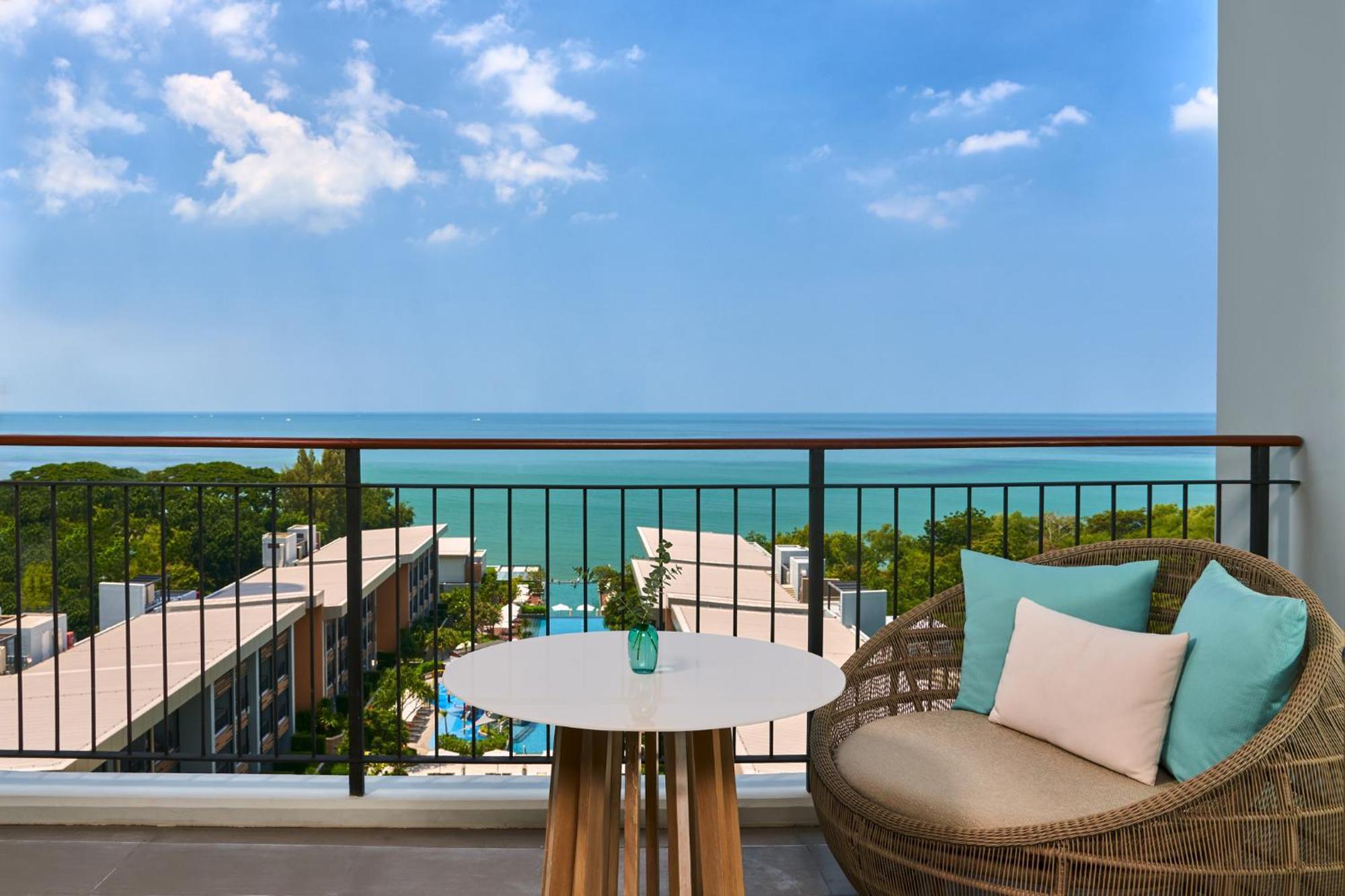 Guest Room Balcony Seaview