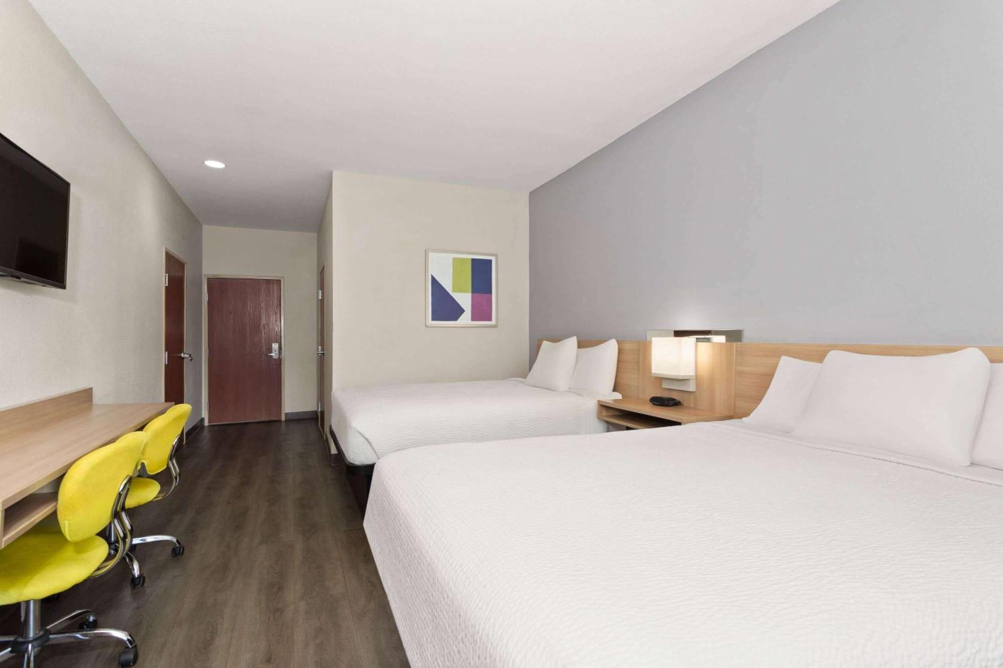 Queen Room with Two Queen Beds - Disability Access/Non-Smoking