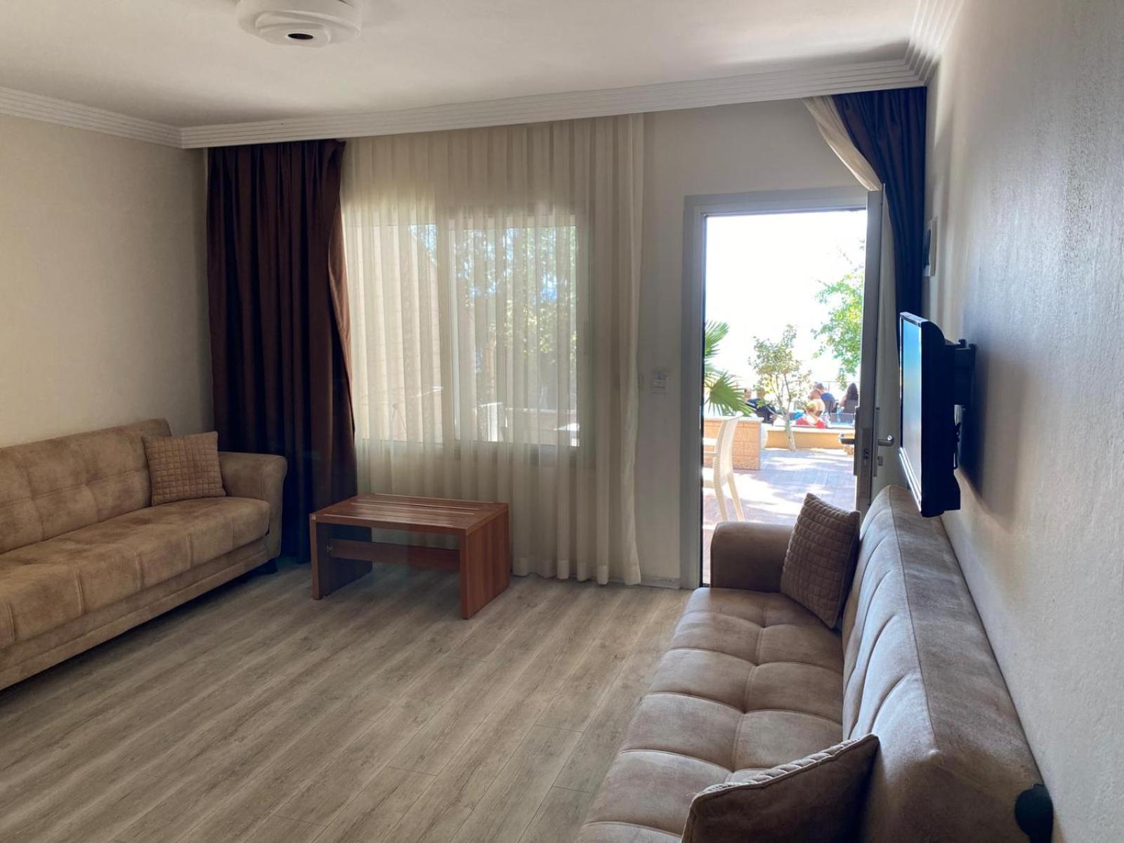 Quadruple Room with Sea View - Annex