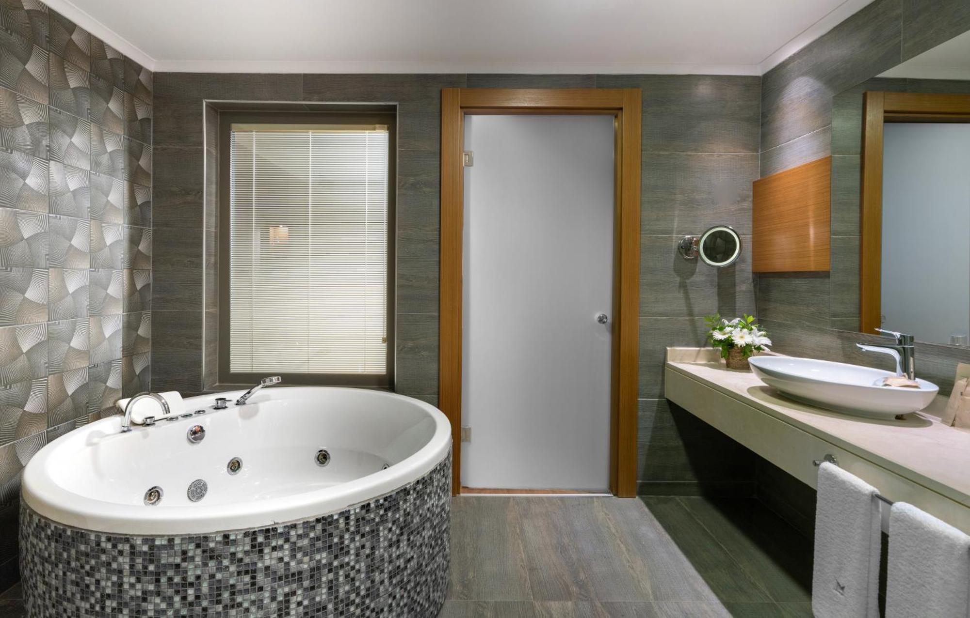 Deluxe Suite Sea View