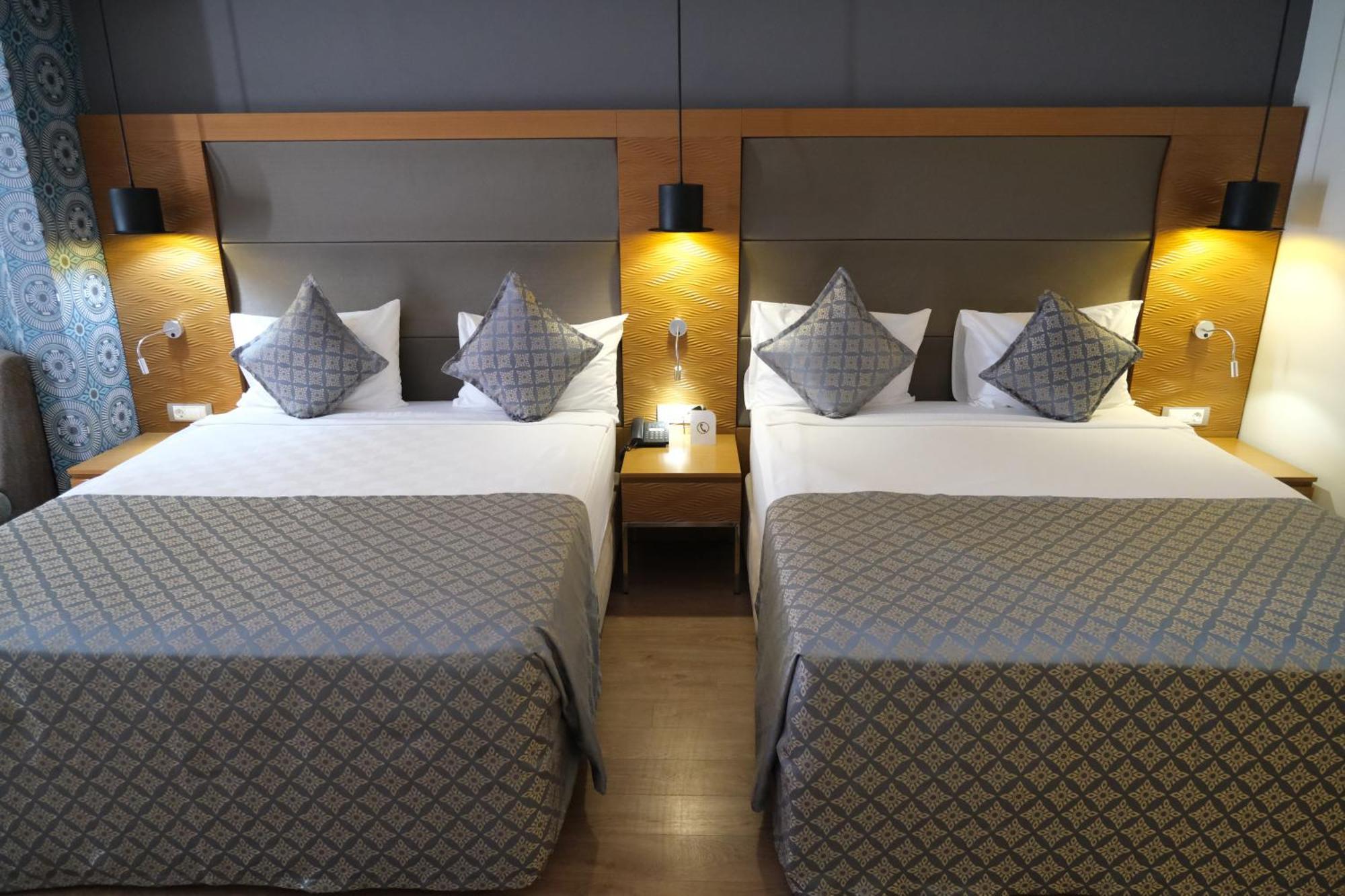Deluxe Double or Twin Room Balcony,1607648550:JPEG