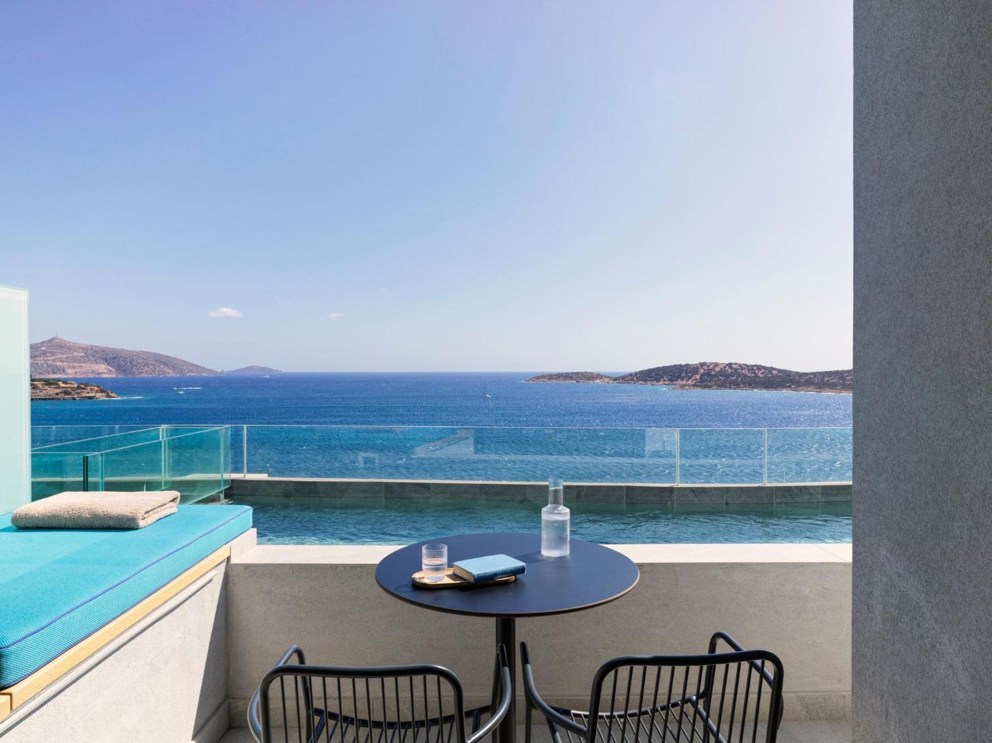 One-Bedroom Suite with Individual Plunge Pool