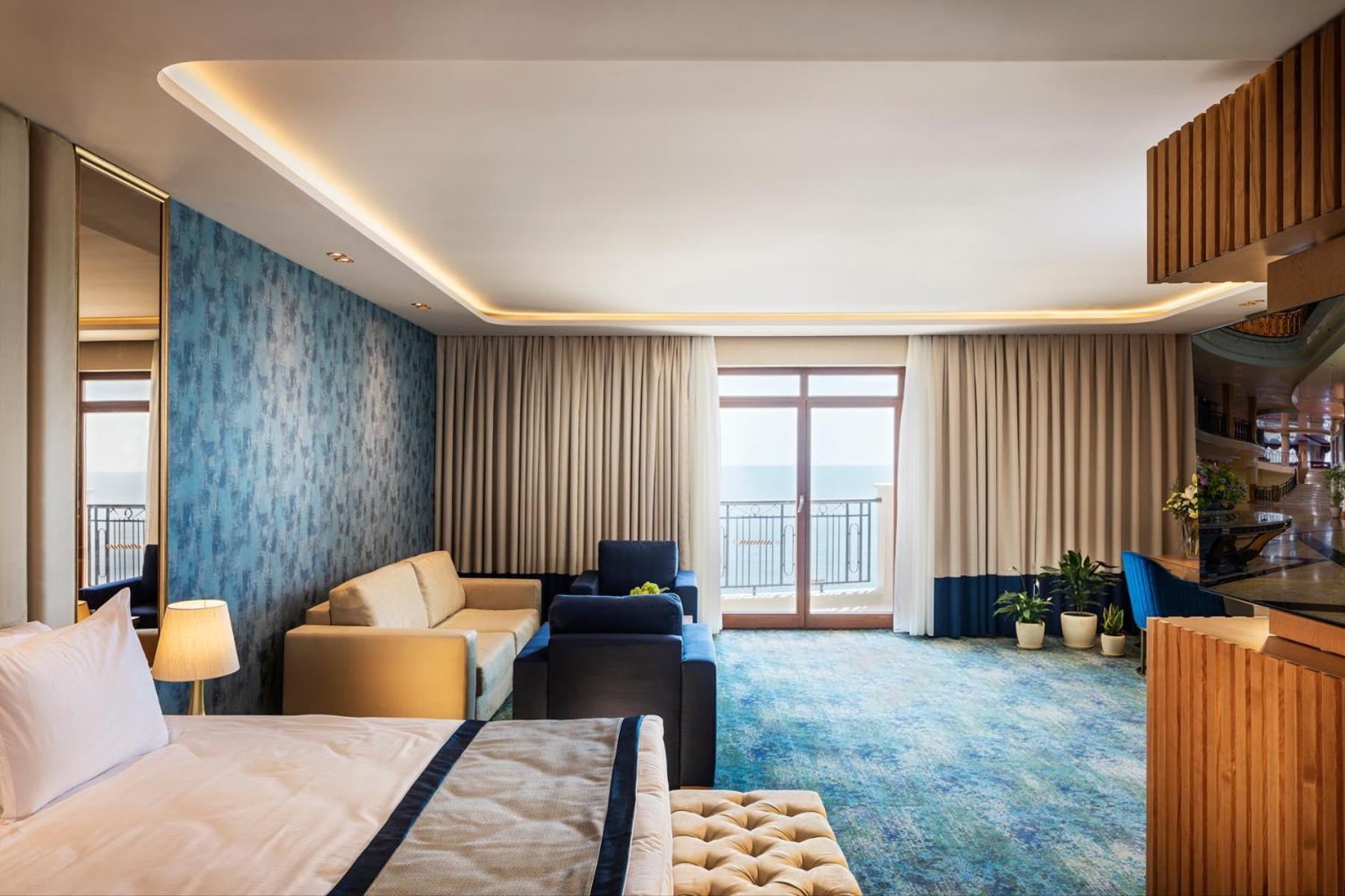 Deluxe Junior Suite with Sea View - Free Beach Access