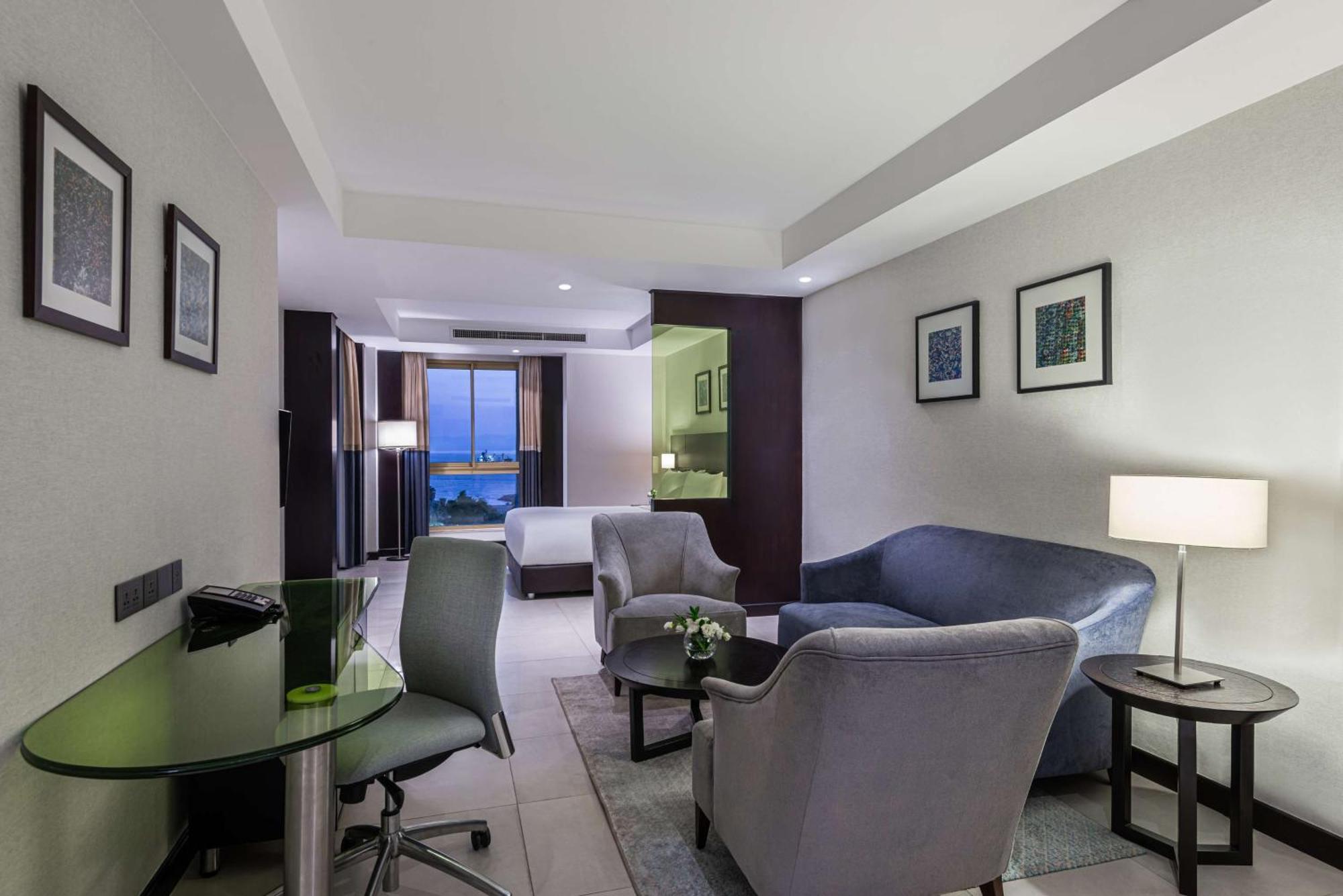 Suite Junior con vistas al mar - 1 cama doble grande