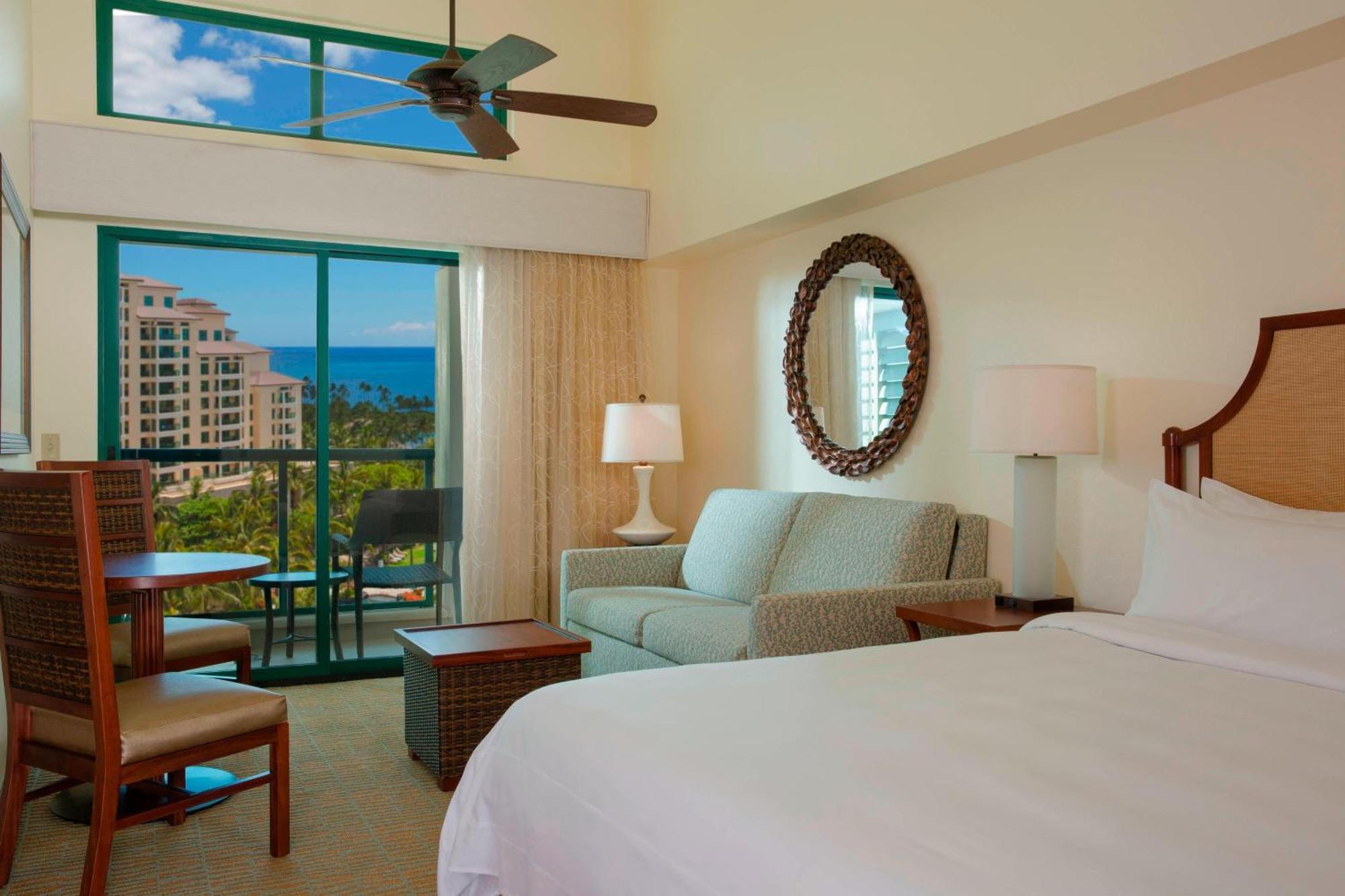 Penthouse King Room Sofa Bed Balcony Ocean View