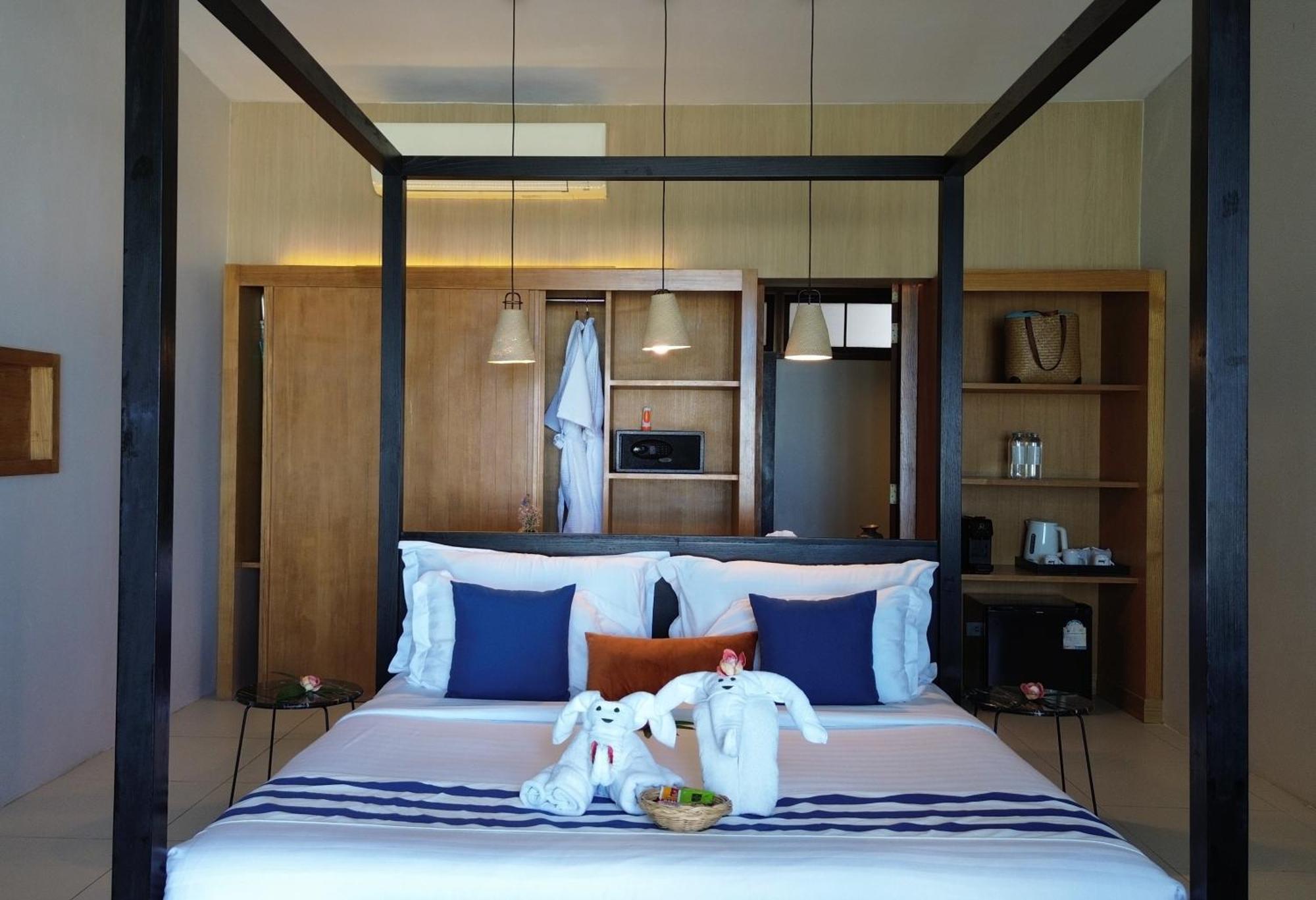 Beach Front Pool Villa One-way Airport Transfer
