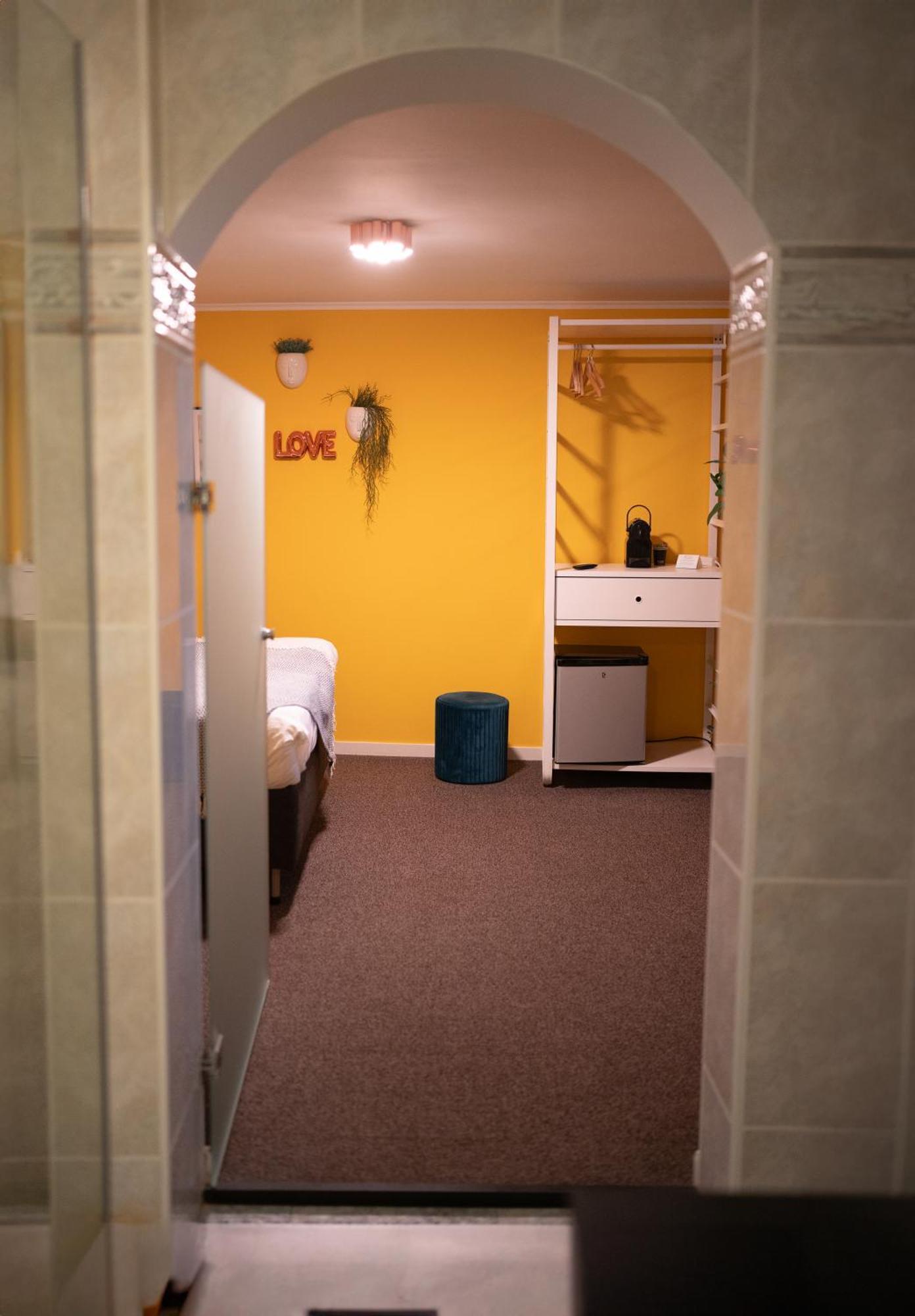 Basement Room Bath
