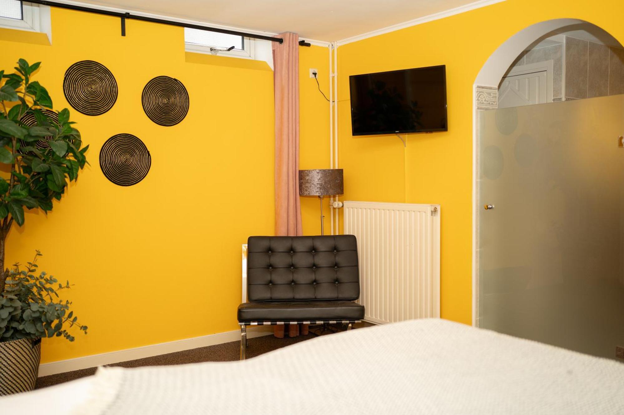 Basement Room Bath