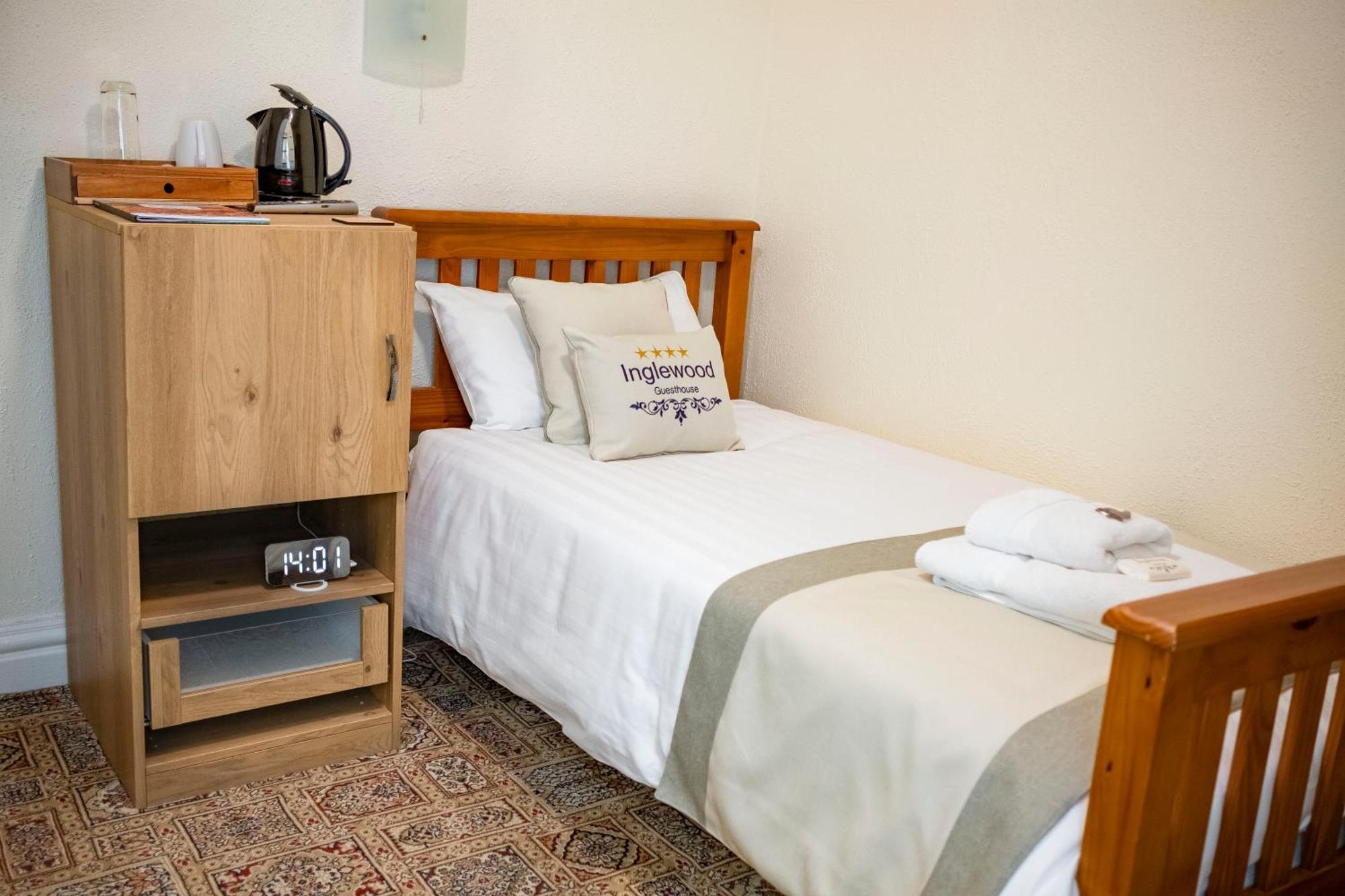 Single Room with Bathroom