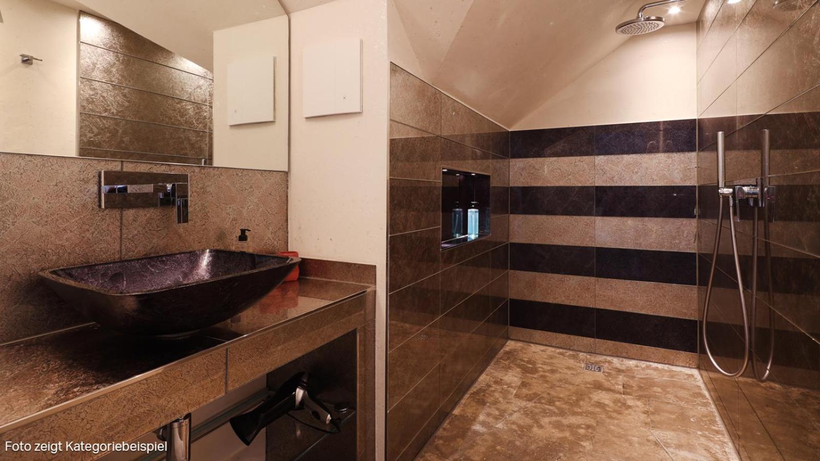 Gallery Suite Deluxe