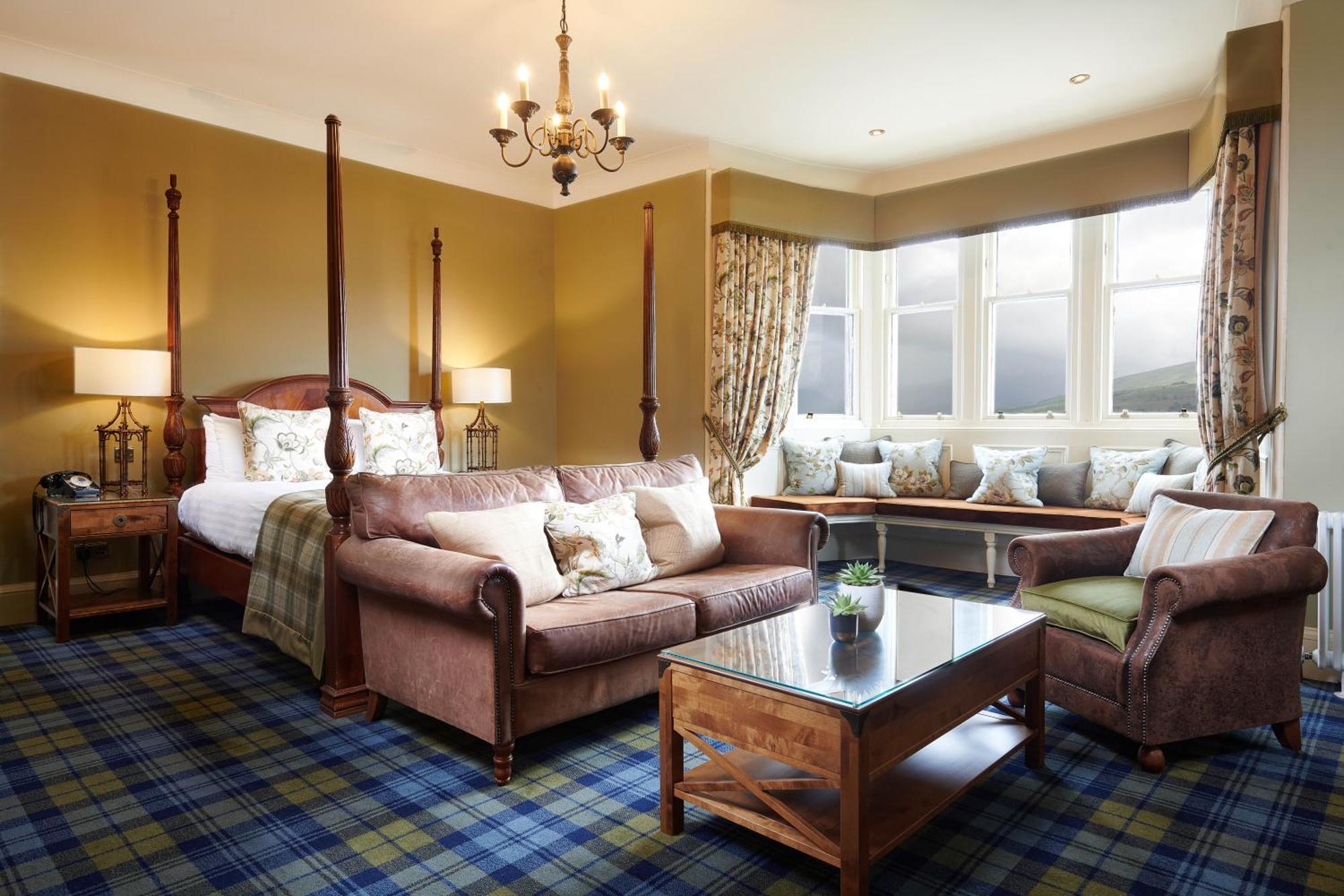 Junior Suite,1697781834:JPEG