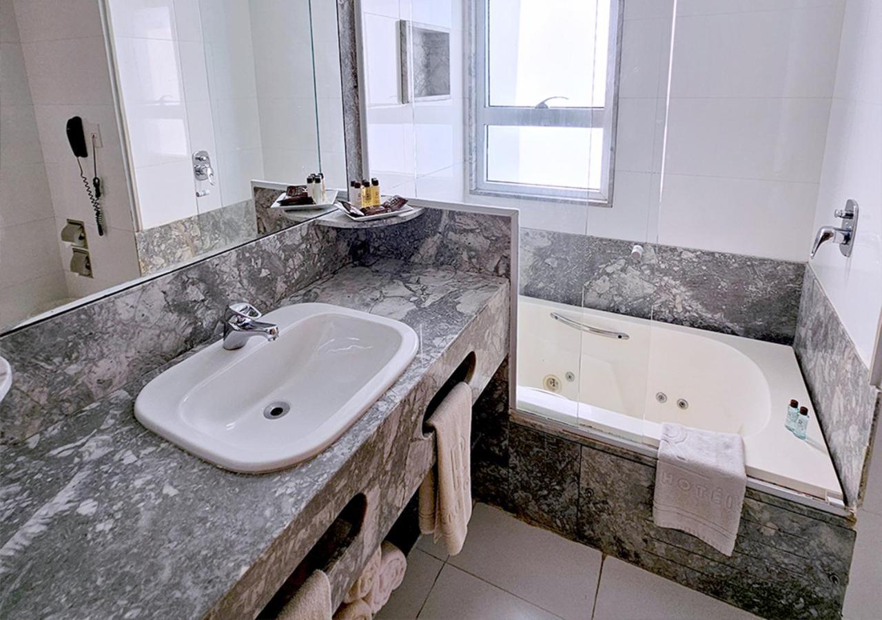 Master Double Room Side Sea View