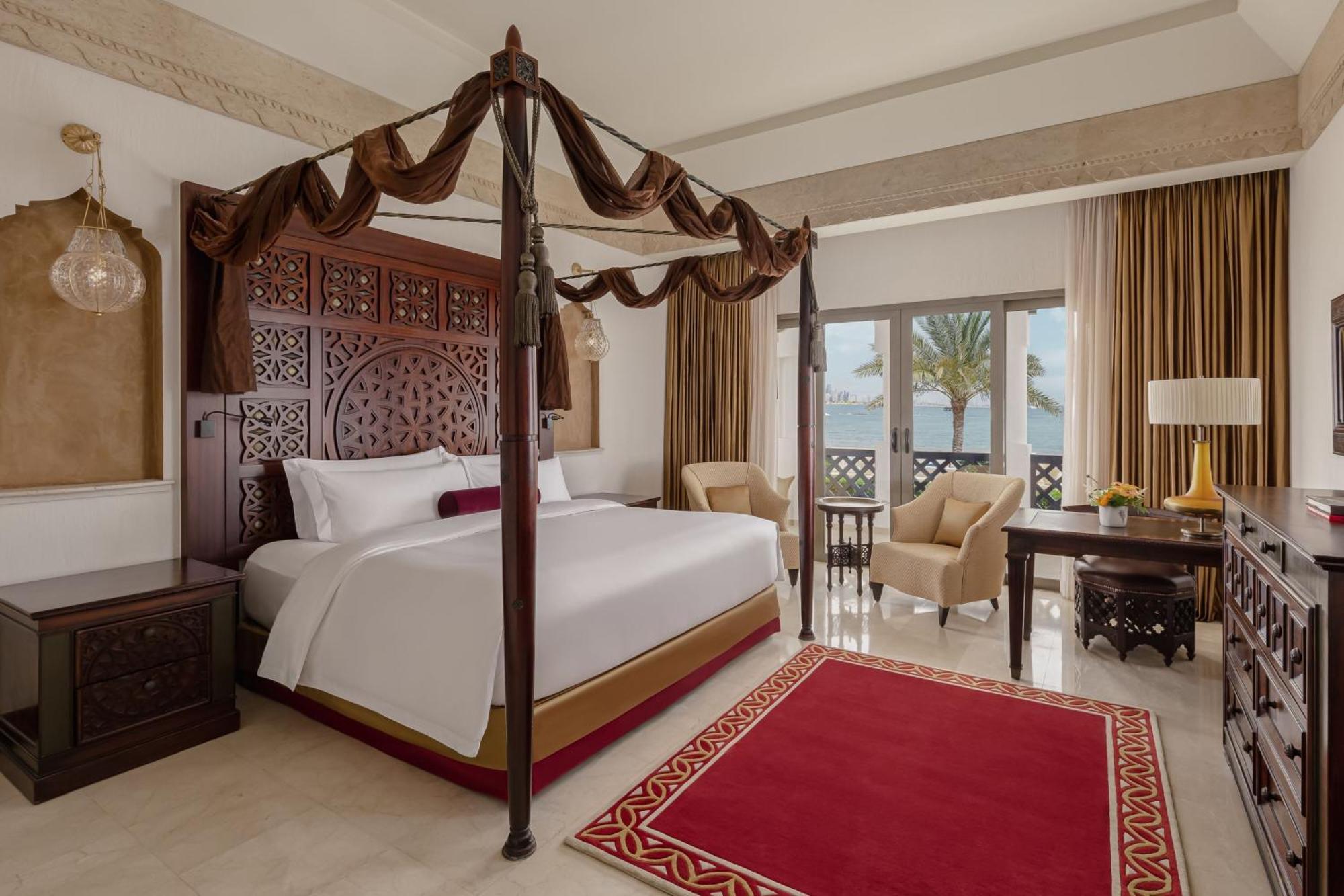 Deluxe Sea View Room Guest room 1 King Sea view,1617457913:JPEG