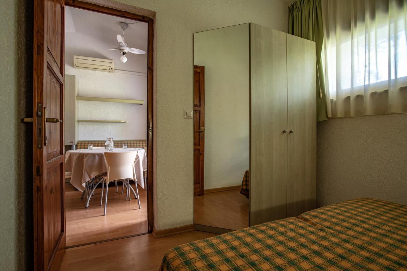 Two-Bedroom Bungalow Terrace,1618826784:JPEG