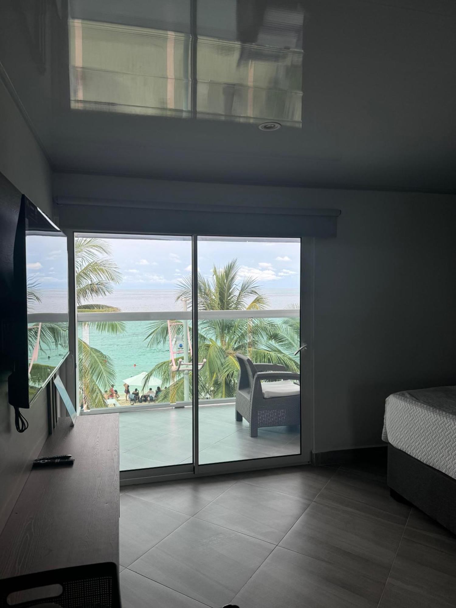 Deluxe Twin Room Balcony Sea View