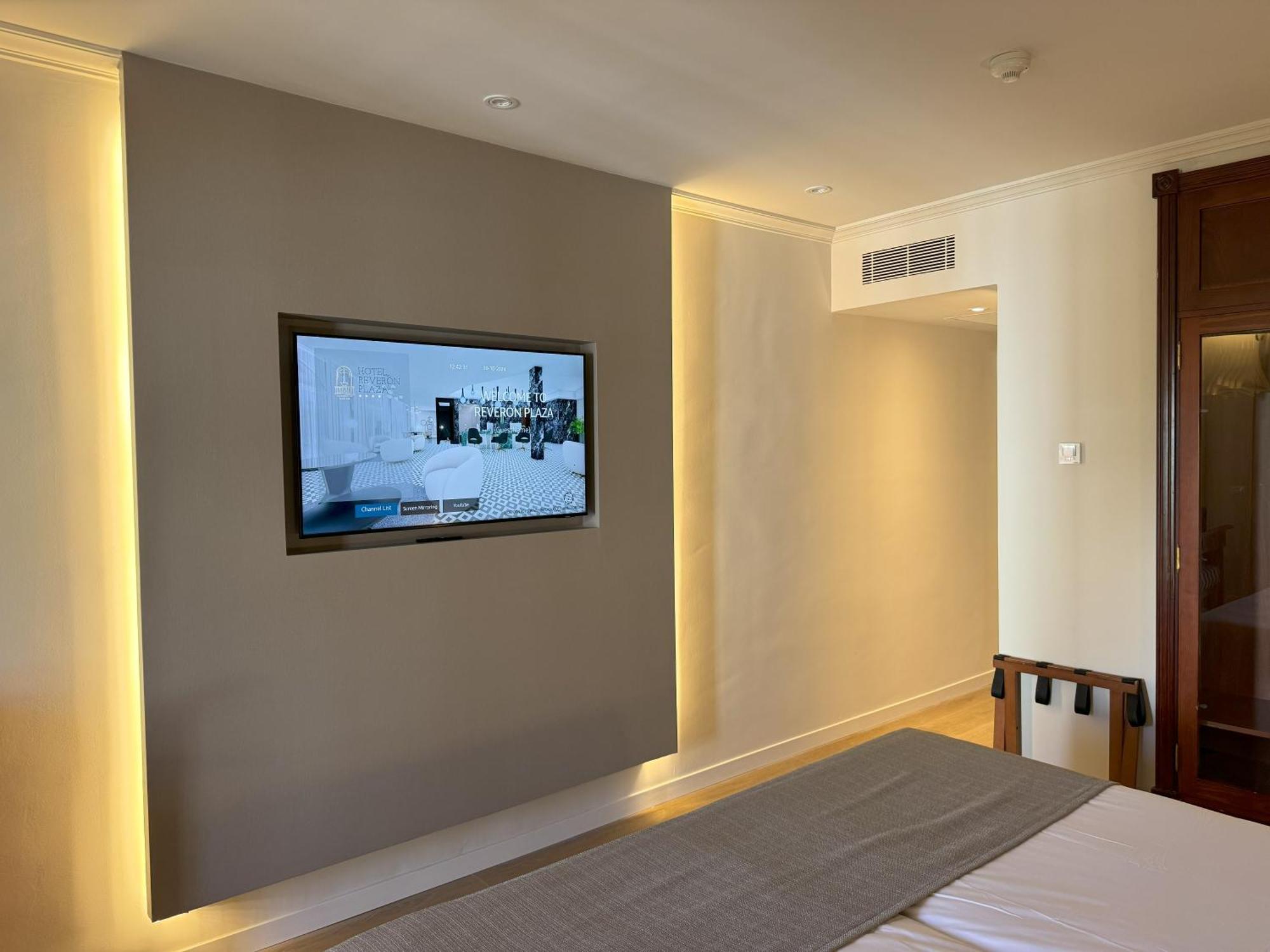 Double Room,1639553080:JPEG