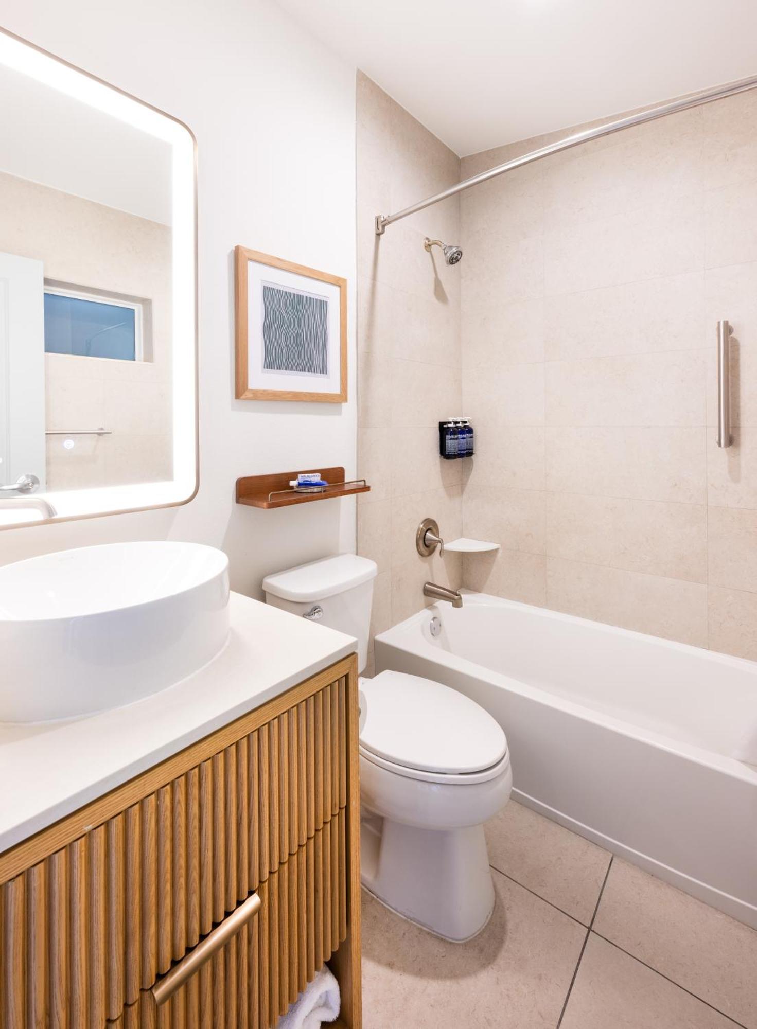 Suite Islander mit 2 Schlafzimmern mit 1 Kingsize-Bett und 2 Queensize-Betten